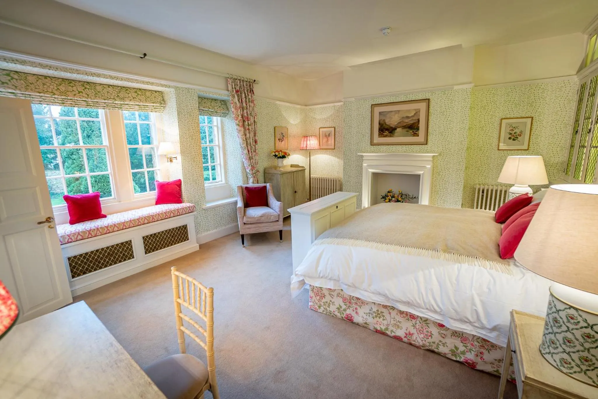 Photo of the whole room, Bed in Hooton Pagnell Hall