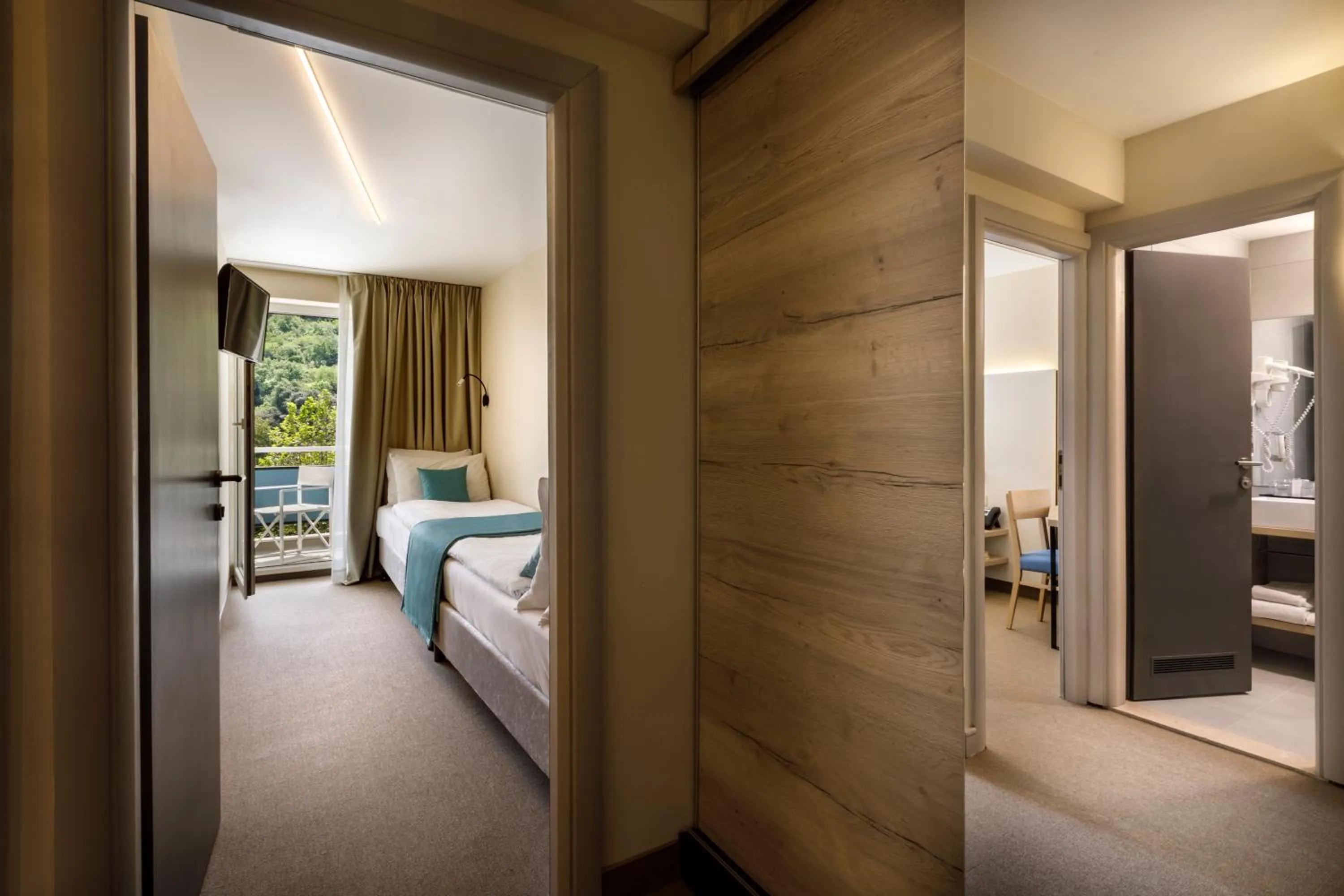 Bedroom, Bed in Hotel Marina - Liburnia