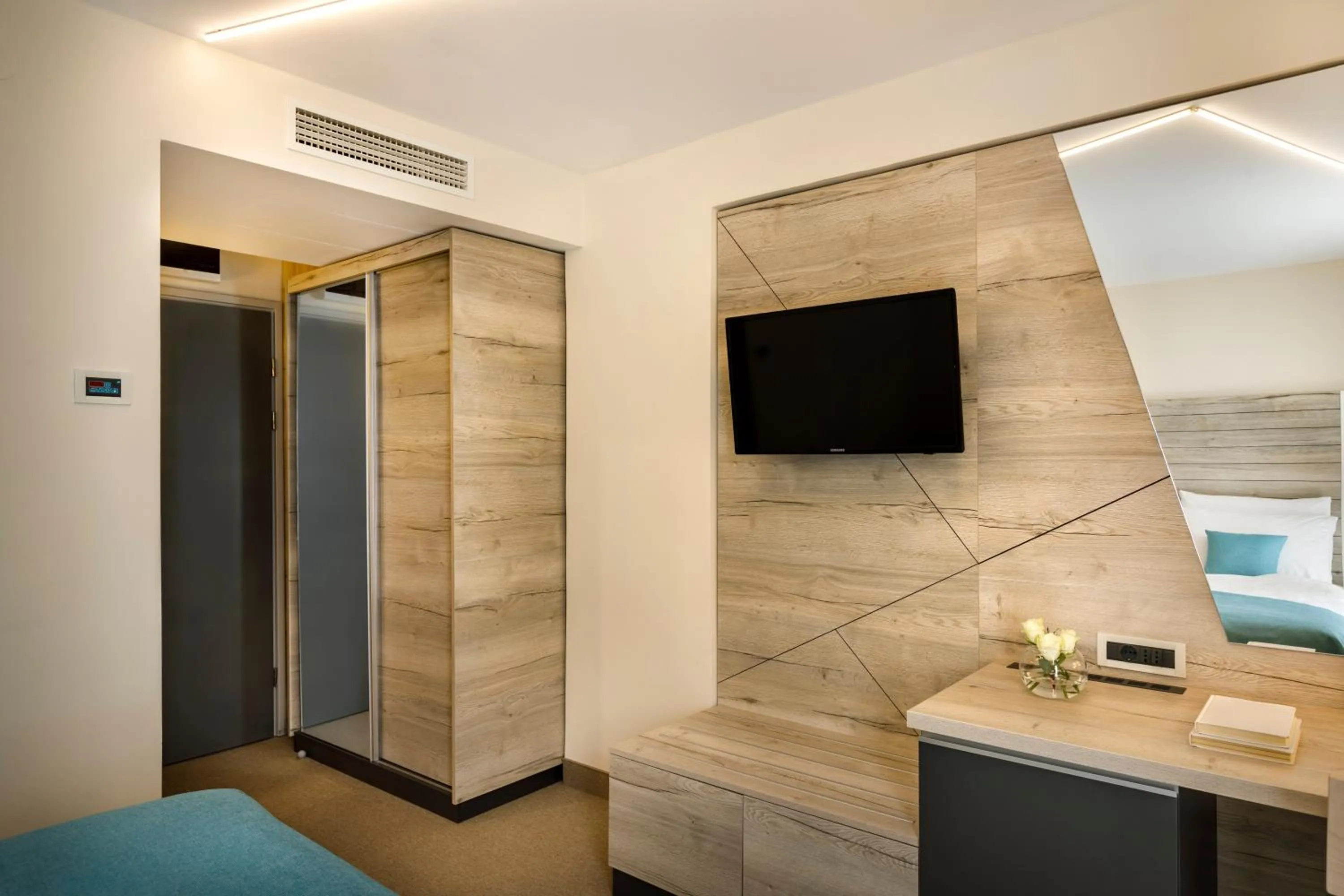 TV and multimedia in Hotel Marina - Liburnia
