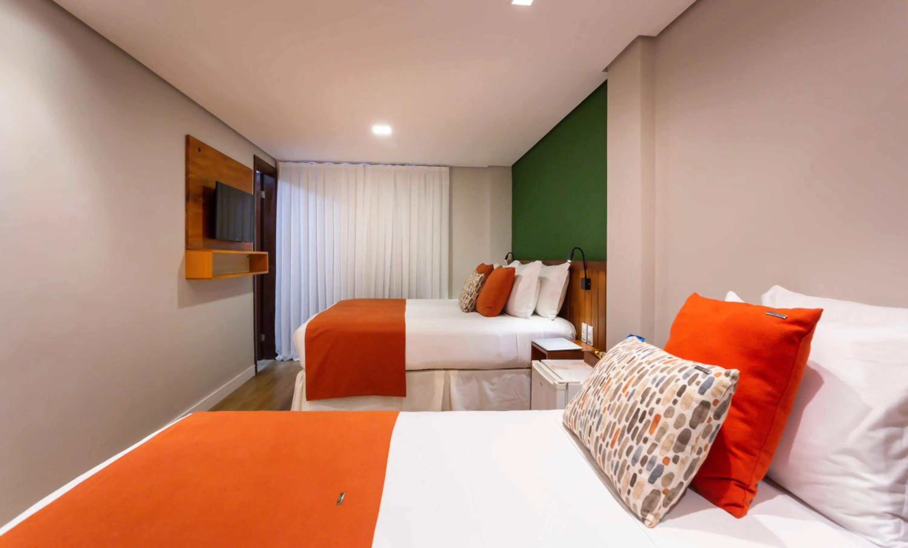 TV and multimedia, Bed in Pousada Bahia Tambor