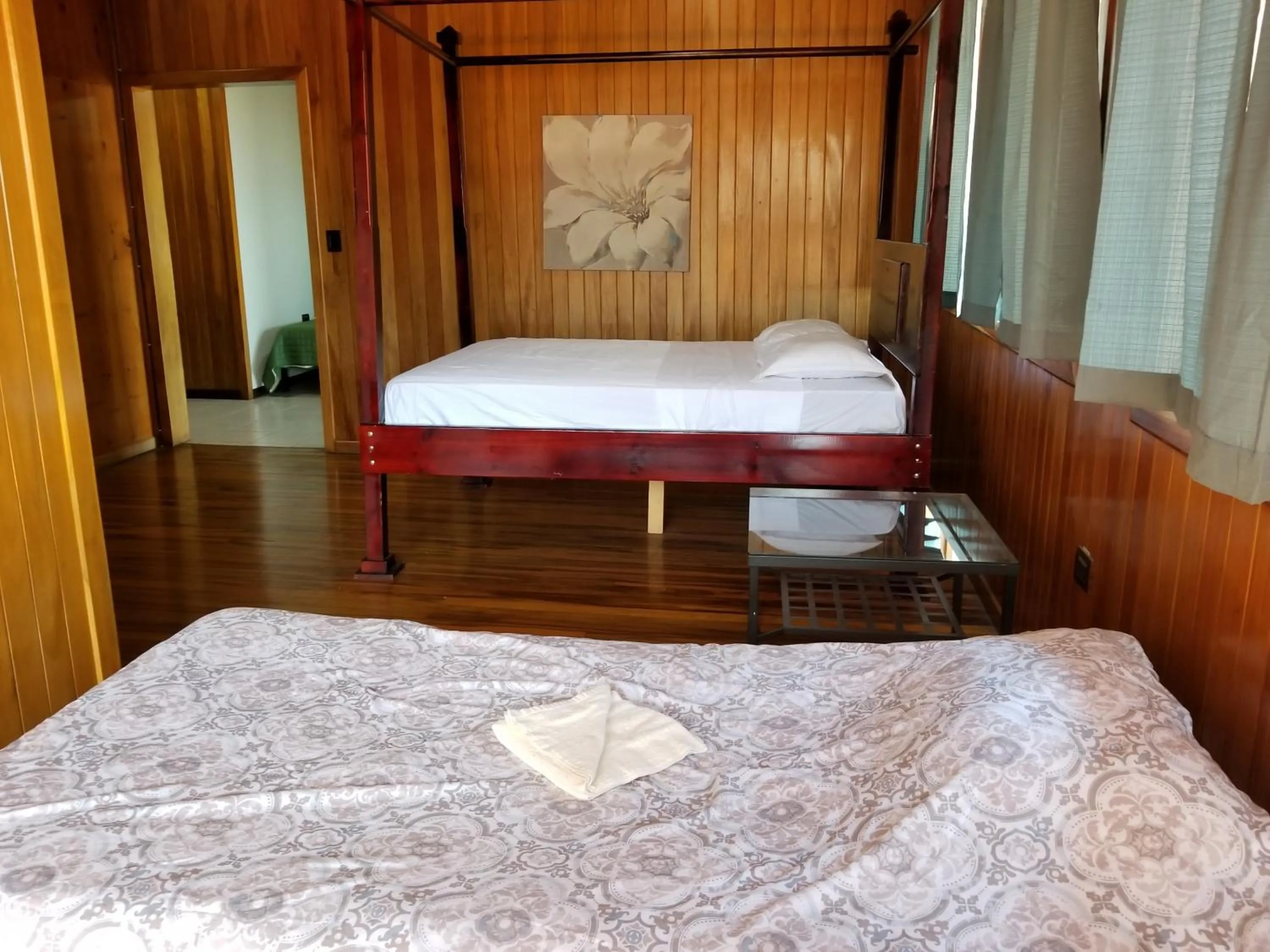 Bedroom, Bed in Hotel Monte Campana Escazu