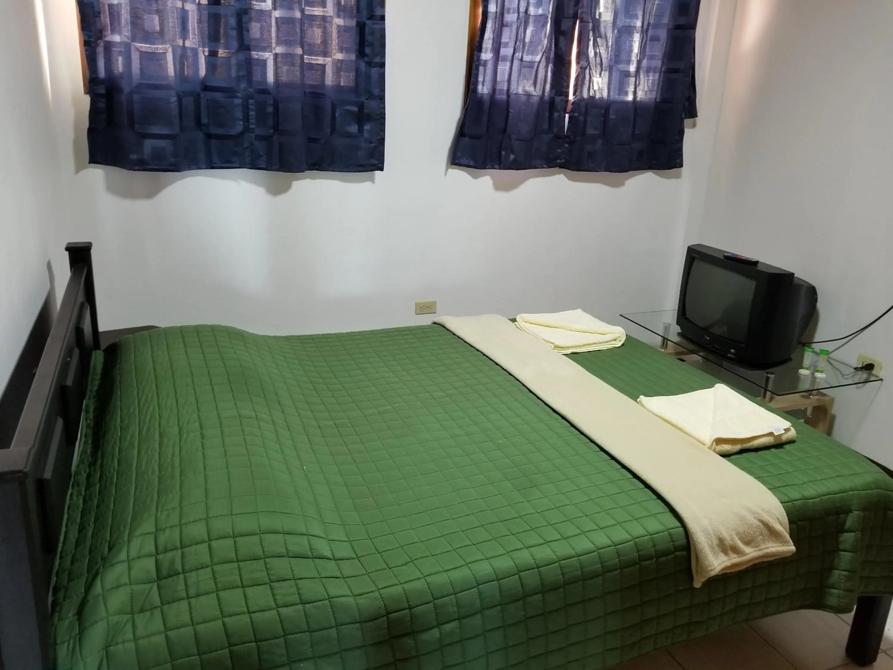 Bed in Hotel Monte Campana Escazu