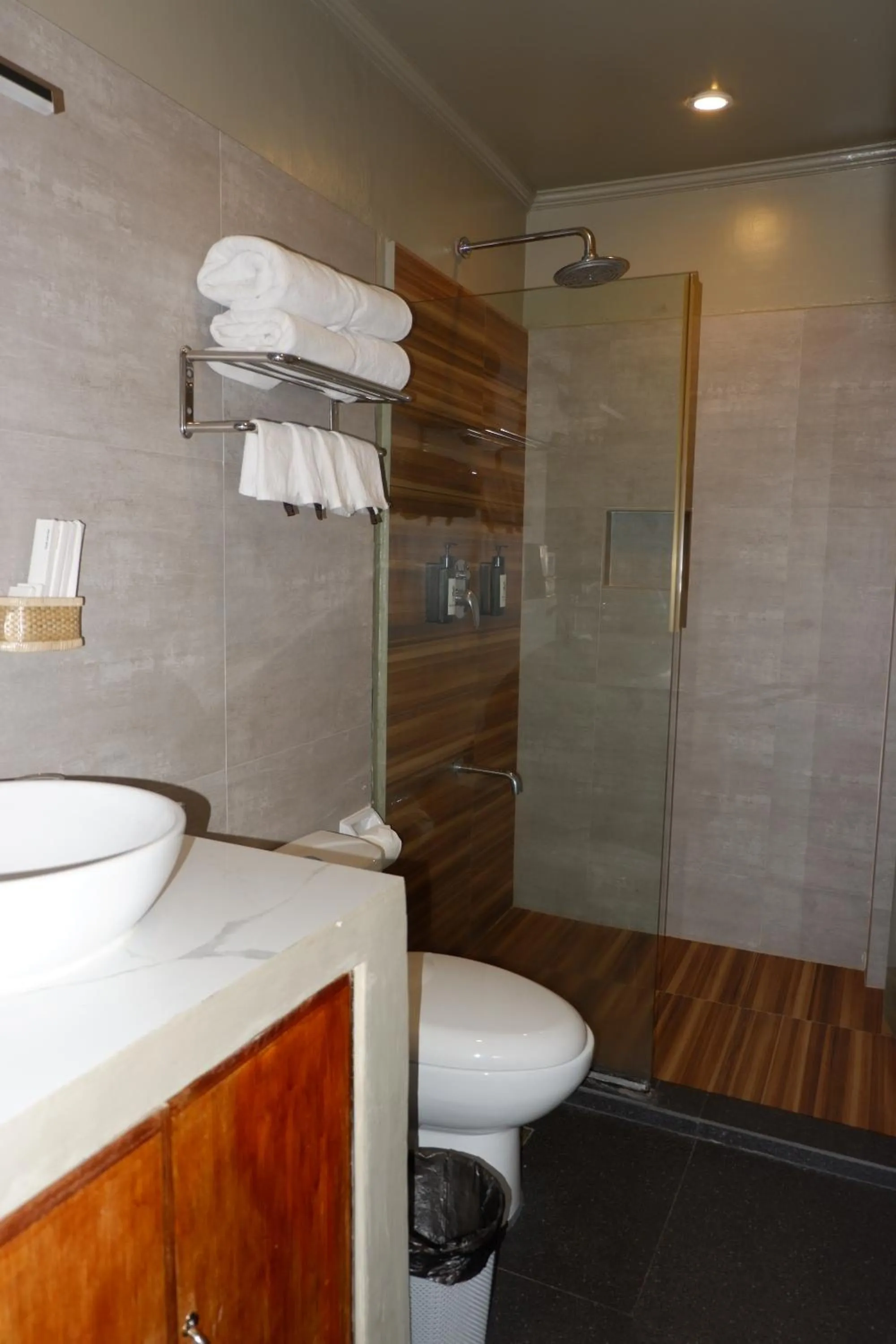 Bathroom in Vela Terraces Hotel