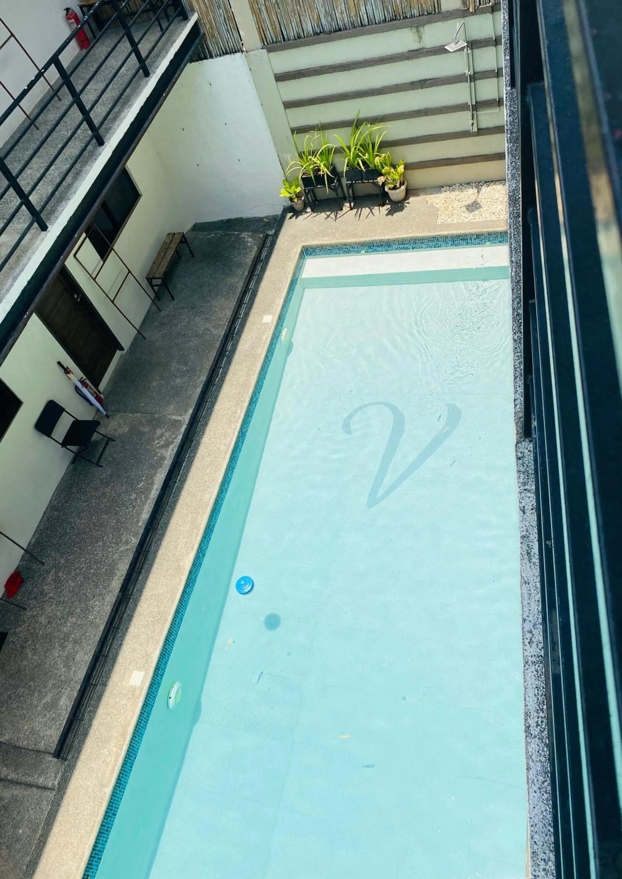 Swimming pool in Vela Terraces Hotel