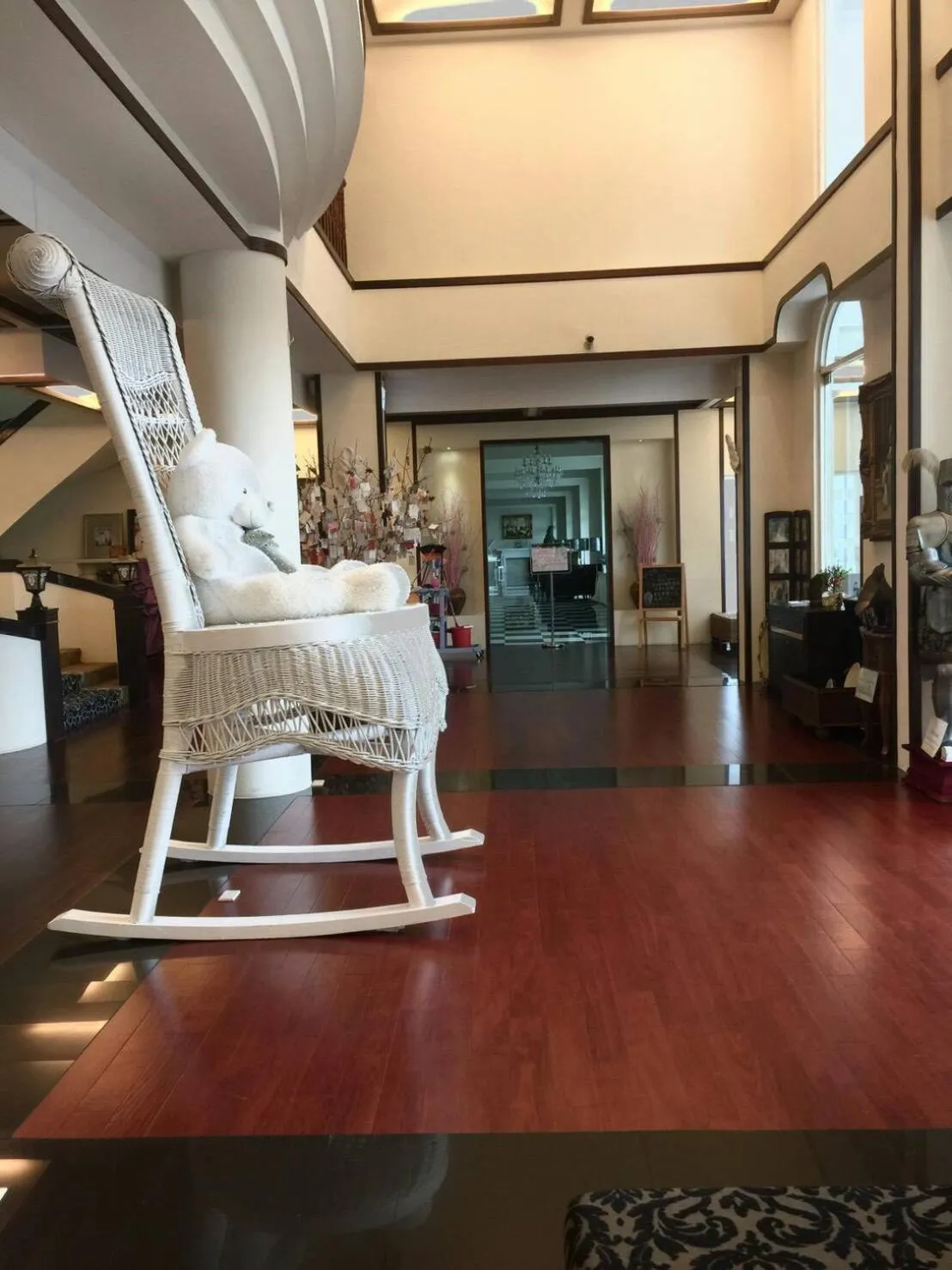 Empire Pacific Hotel龍潭科學園區 六福村 幼獅工業園區 長租旅居