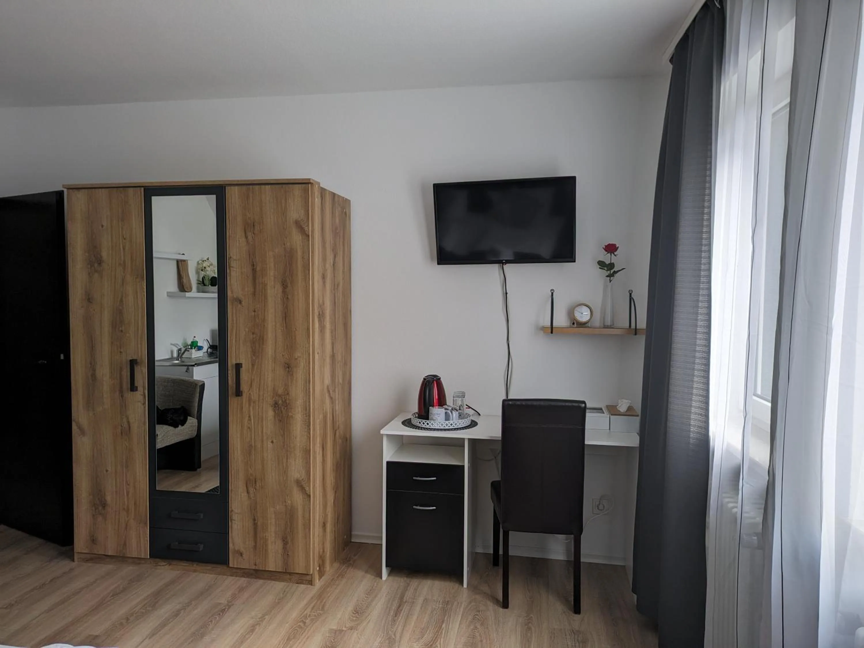 TV and multimedia in Hotel Ari