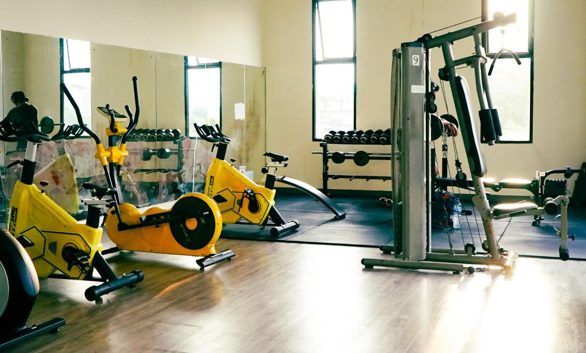 Fitness centre/facilities in The Satu Stay - Apartemen SGV