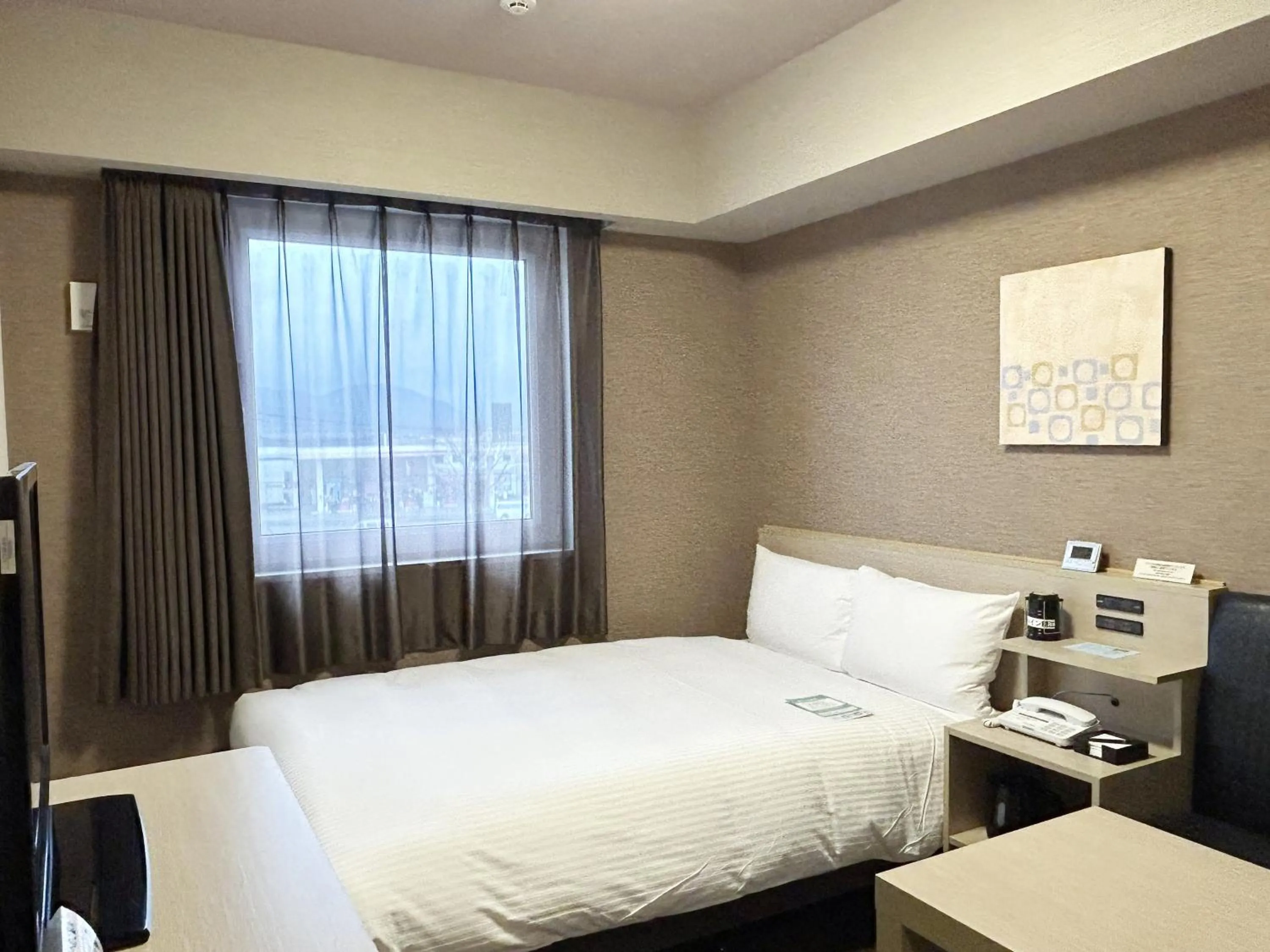 Photo of the whole room, Bed in Hotel Route-Inn Sabae -Kokudou 8 Gou-
