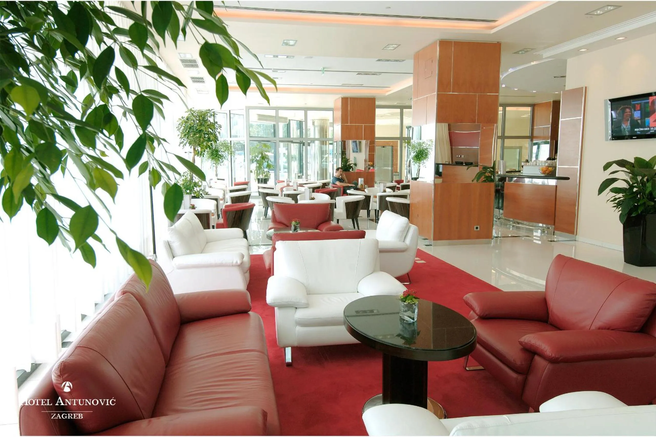 Lounge or bar in Hotel Antunovic Zagreb