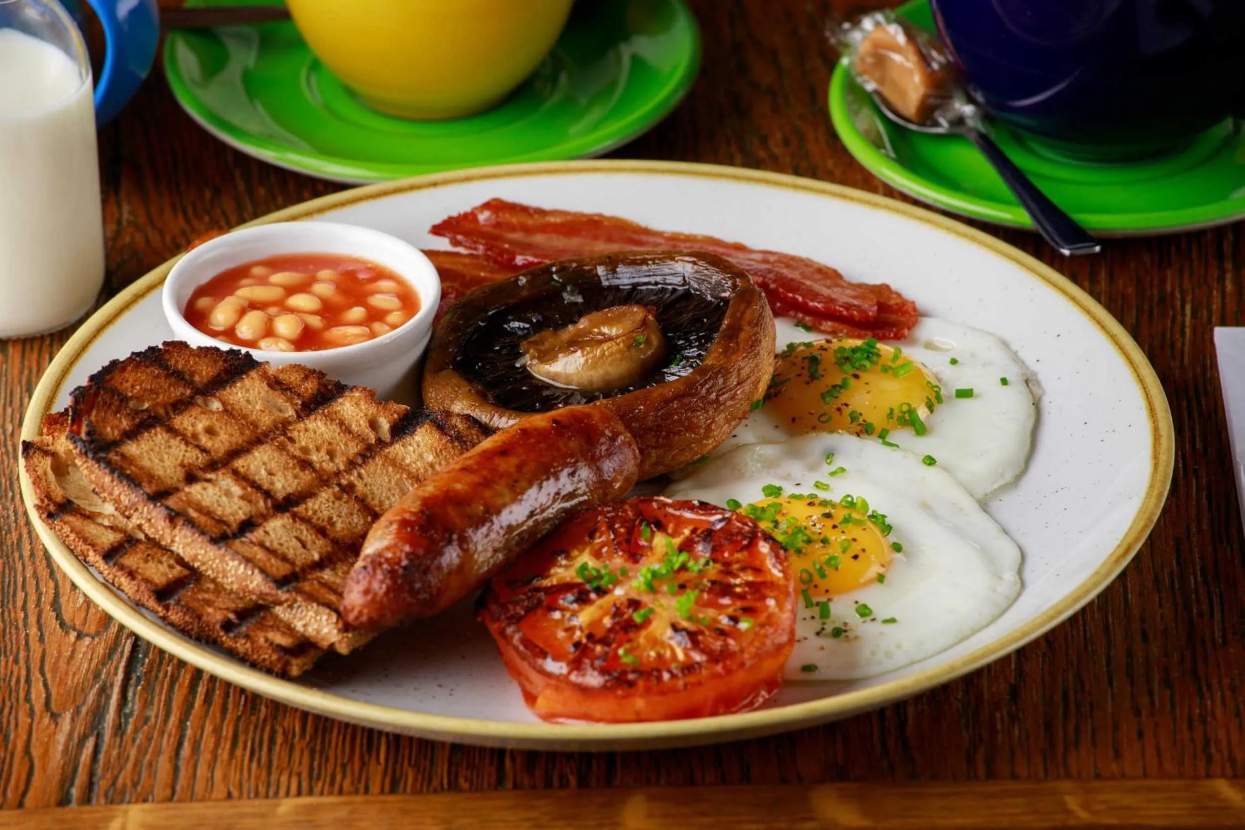 Breakfast in The Duchess of Cornwall