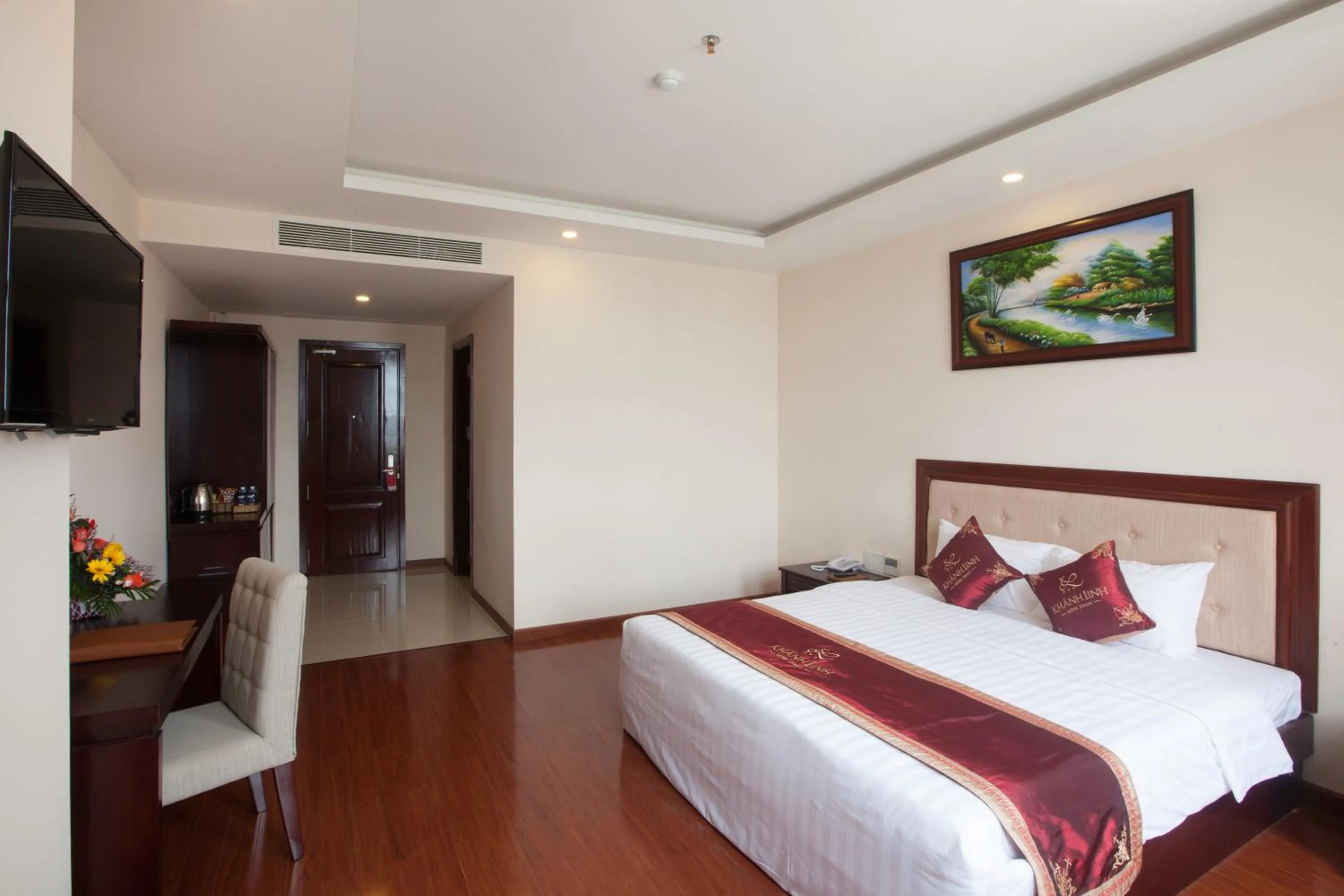 Bedroom, Bed in Khanh Linh Hotel