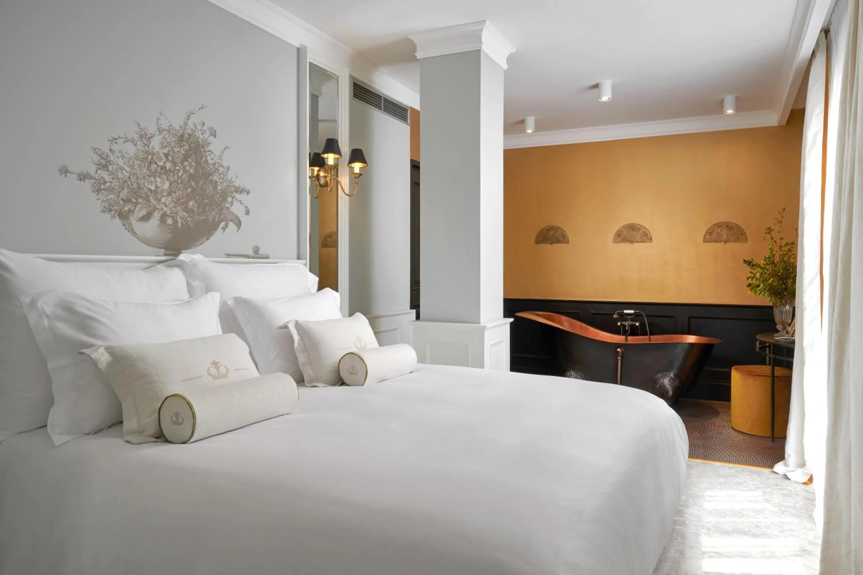 Bed in Palace Elisabeth Hvar Hotel - The Leading Hotels of the World