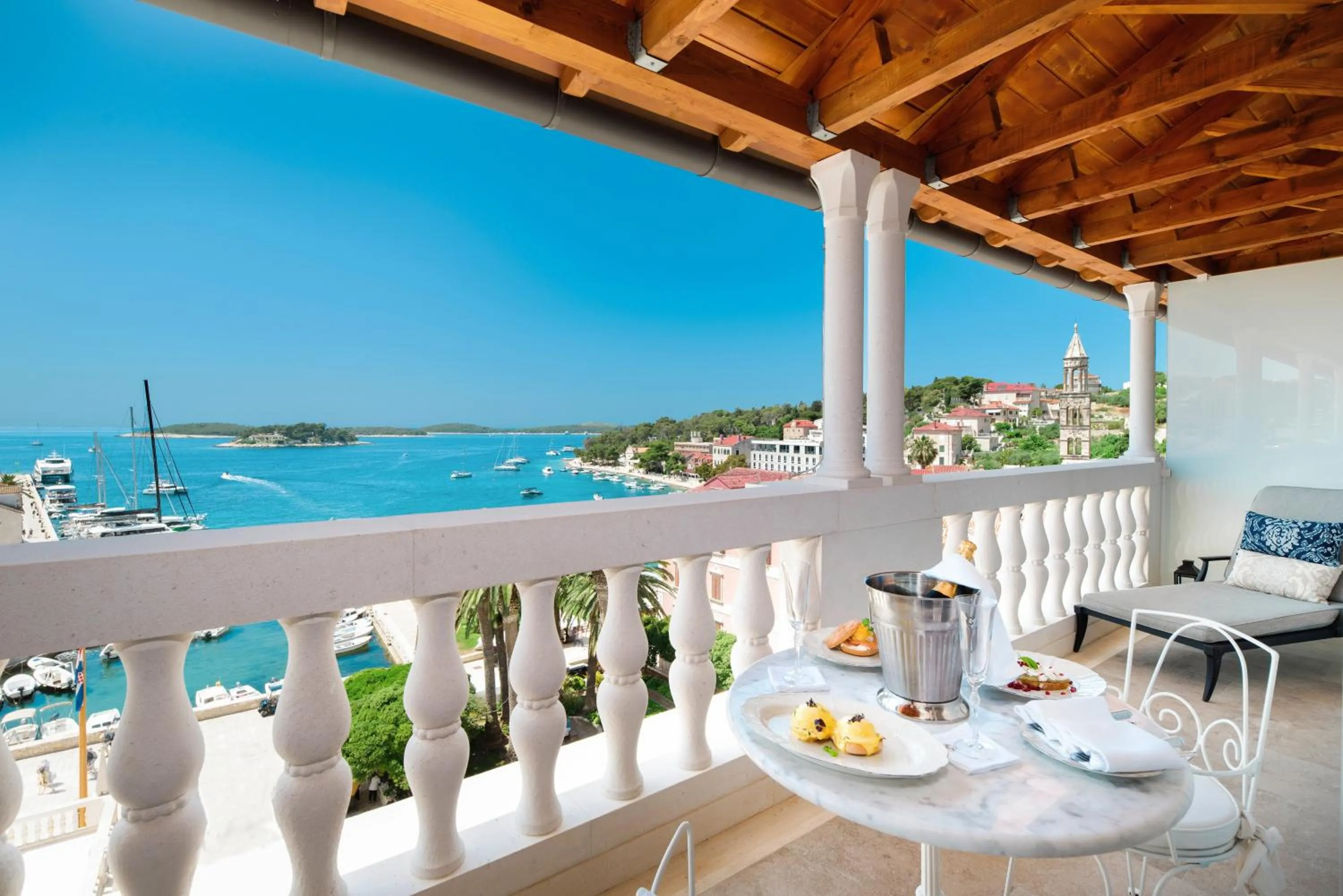 Day in Palace Elisabeth Hvar Hotel - The Leading Hotels of the World