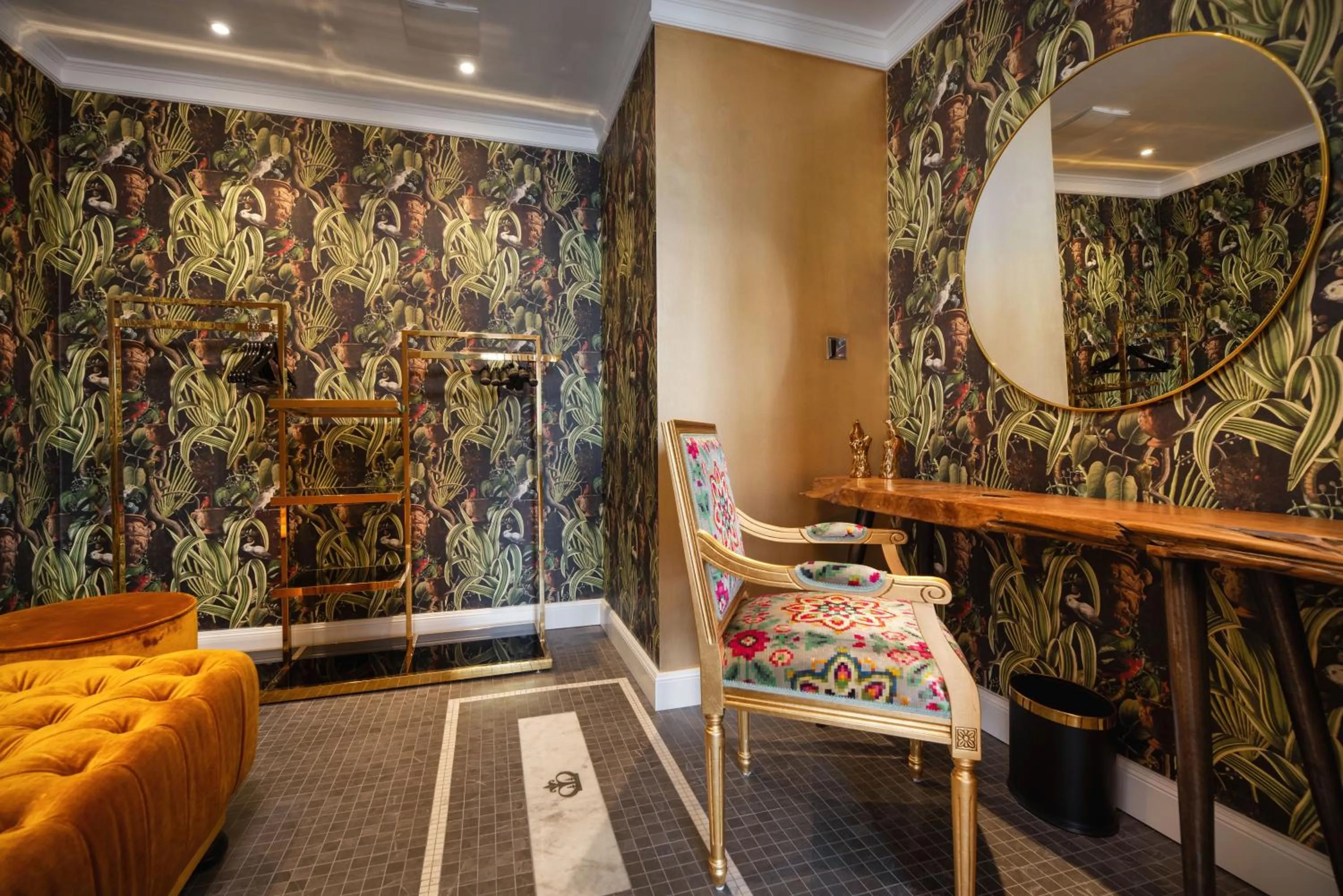 Living room in Palace Elisabeth Hvar Hotel - The Leading Hotels of the World