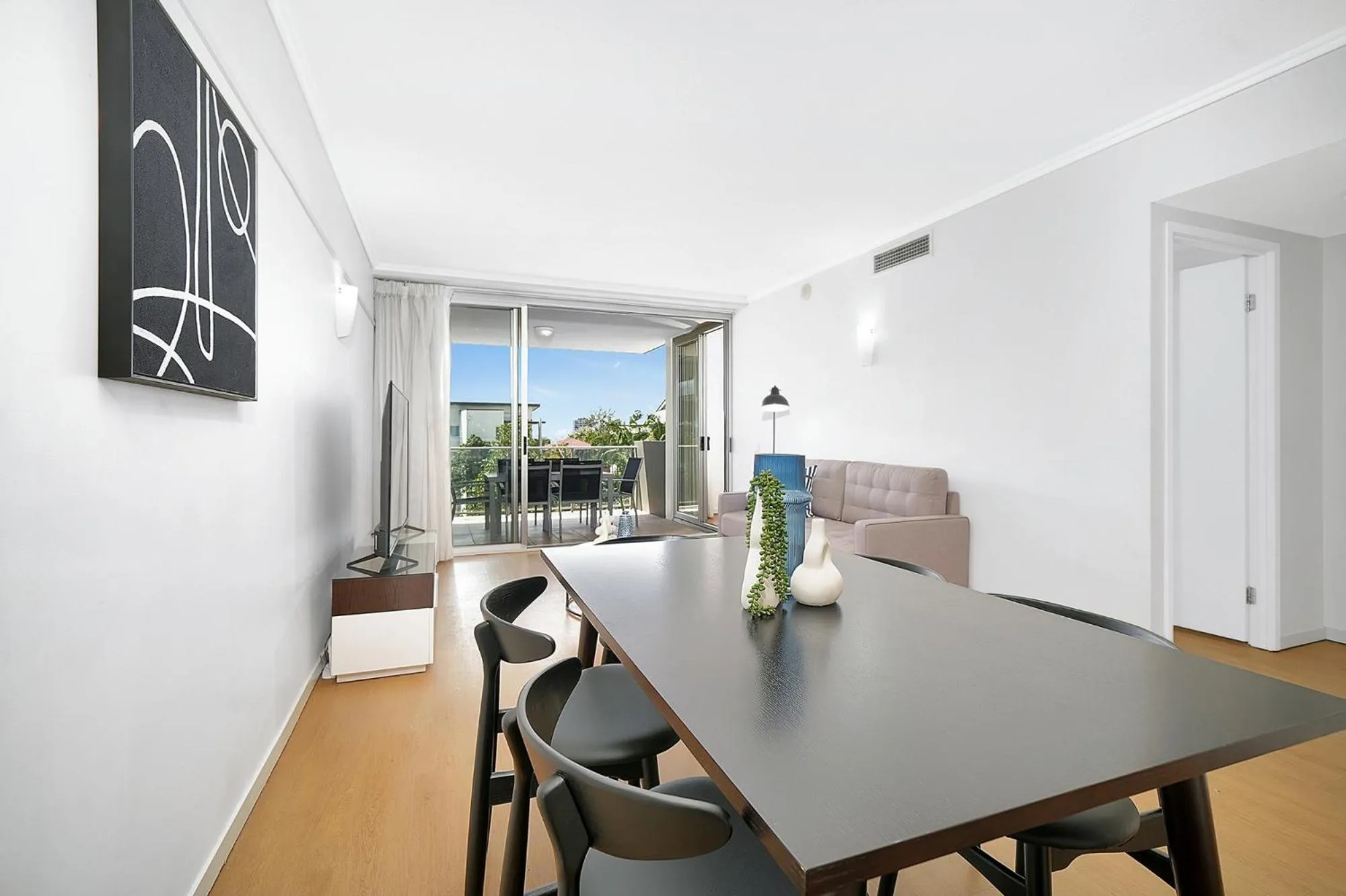 Dining area in Trilogy Residences Brisbane