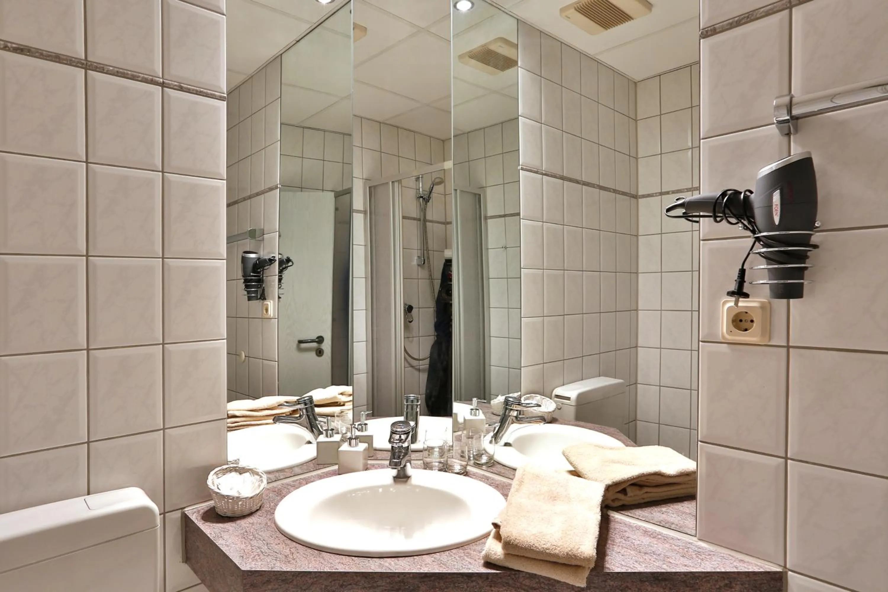 Bathroom in Hotel Stadt Kamen