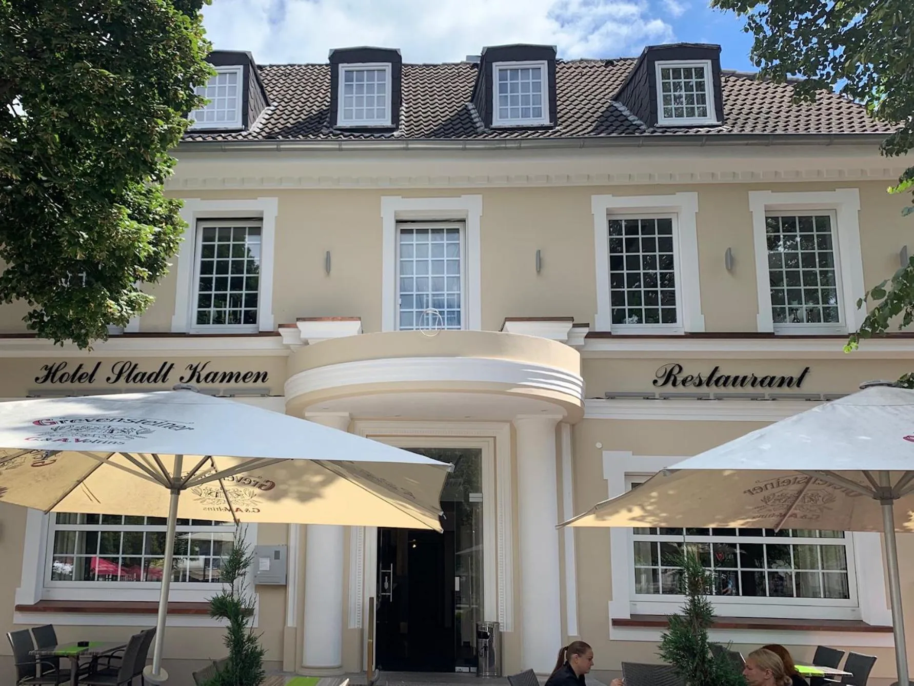 Property building in Hotel Stadt Kamen