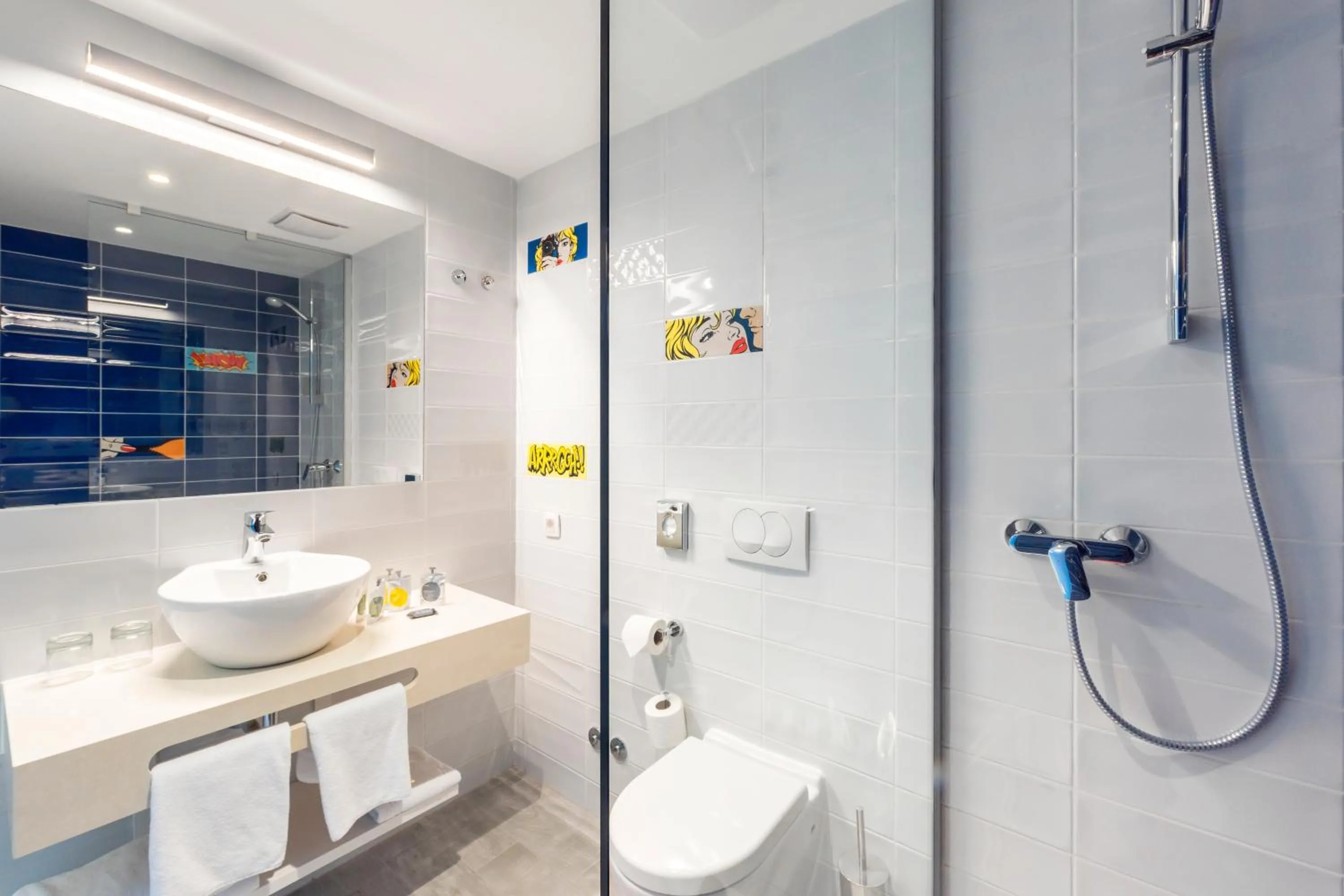 Shower in Pharos Hvar Bayhill Hotel