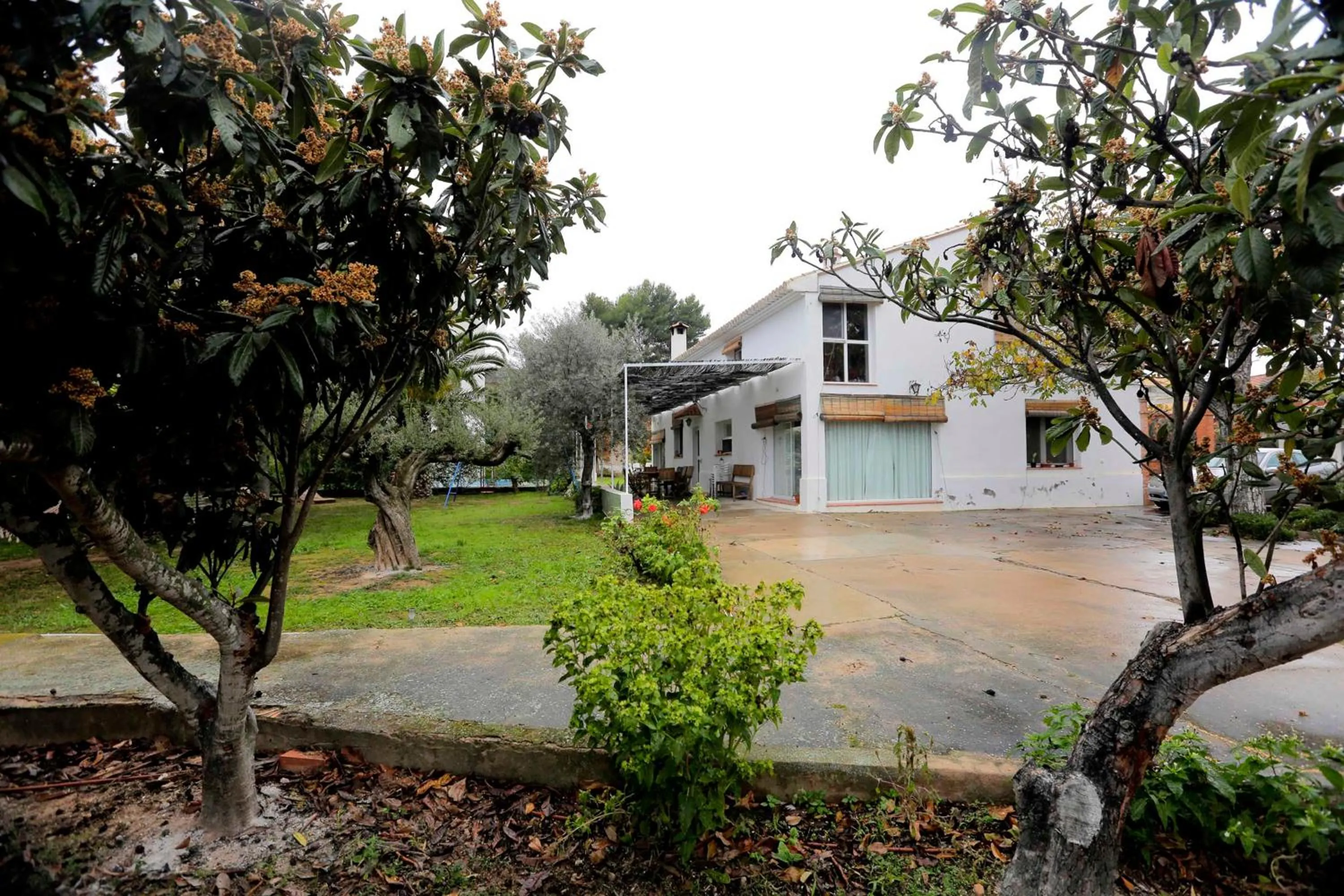 Facade/entrance in El Campillo, casa de campo cerca de la playa