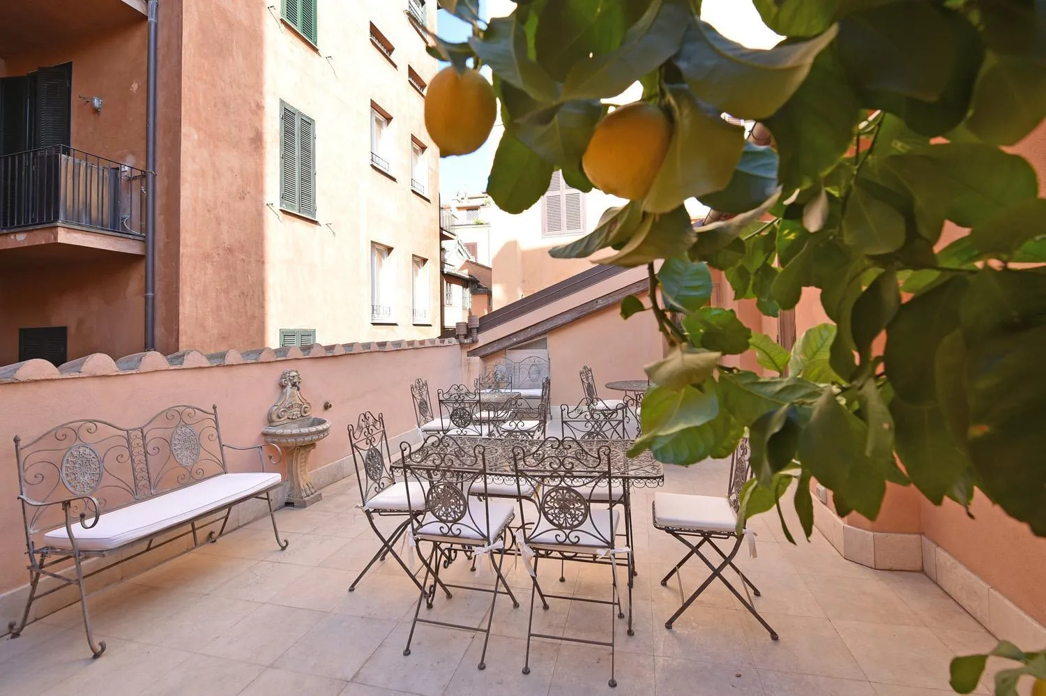 Balcony/Terrace in LM Suites Spagna