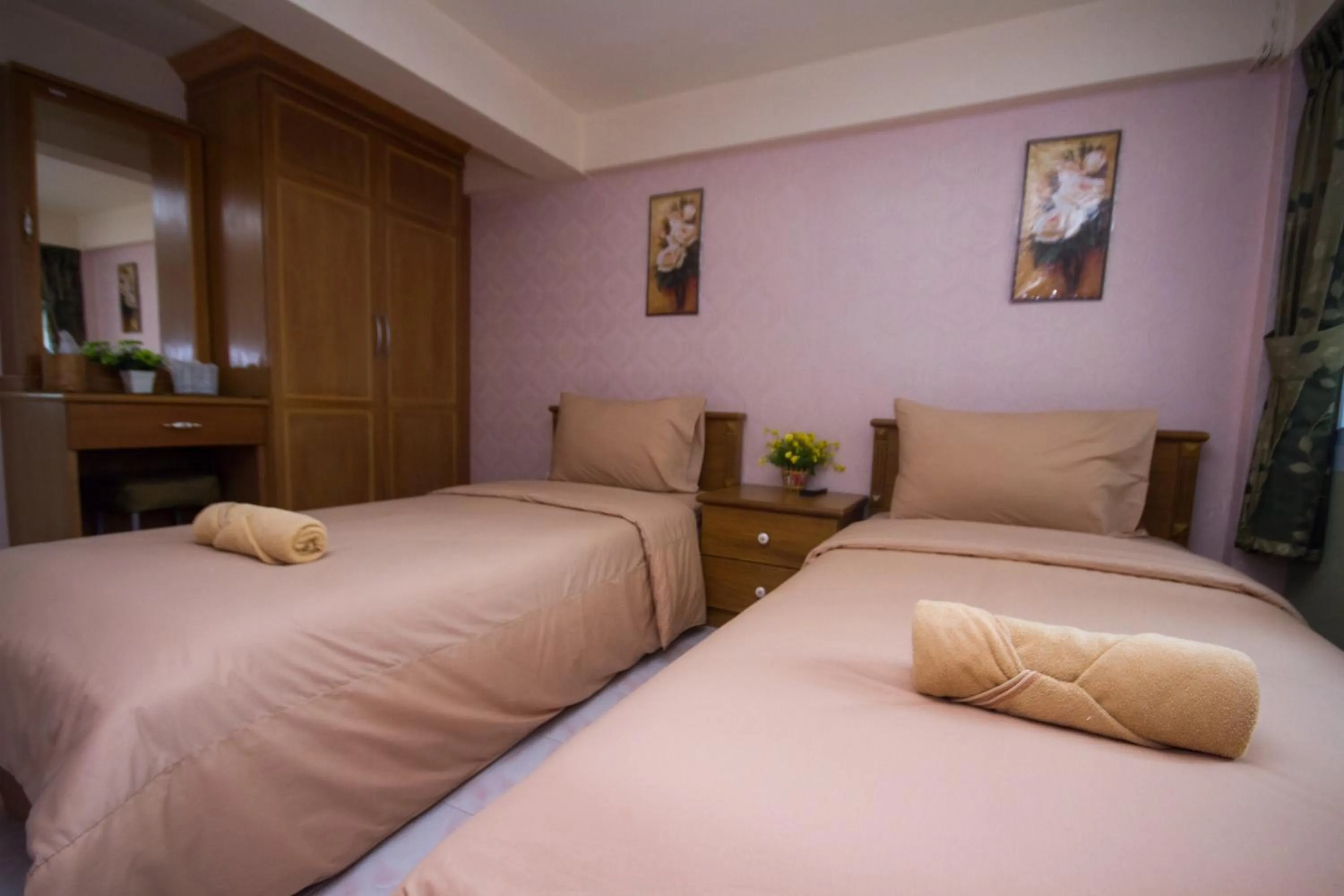 Bed in Jang Sripoom House