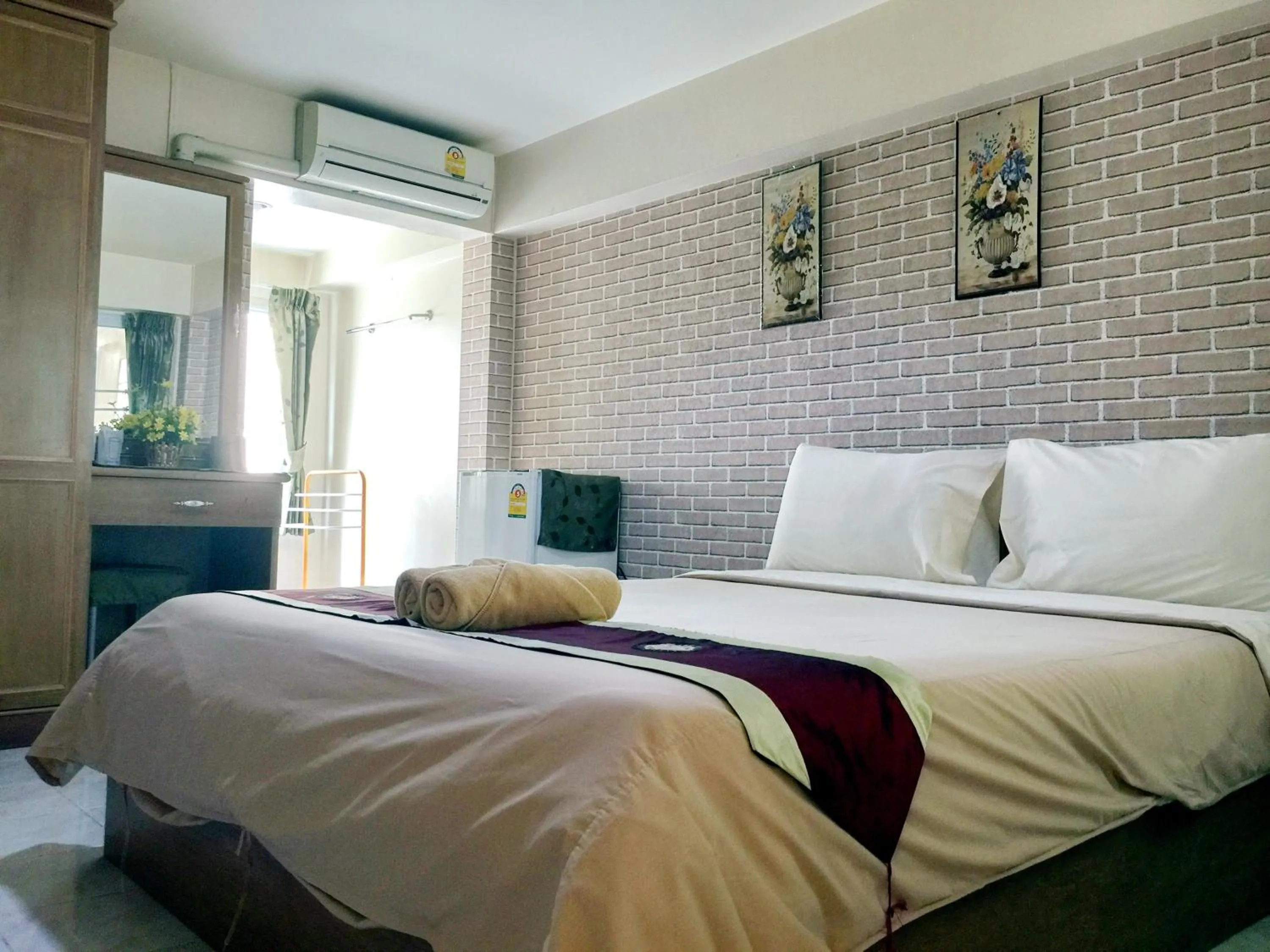 Bed in Jang Sripoom House