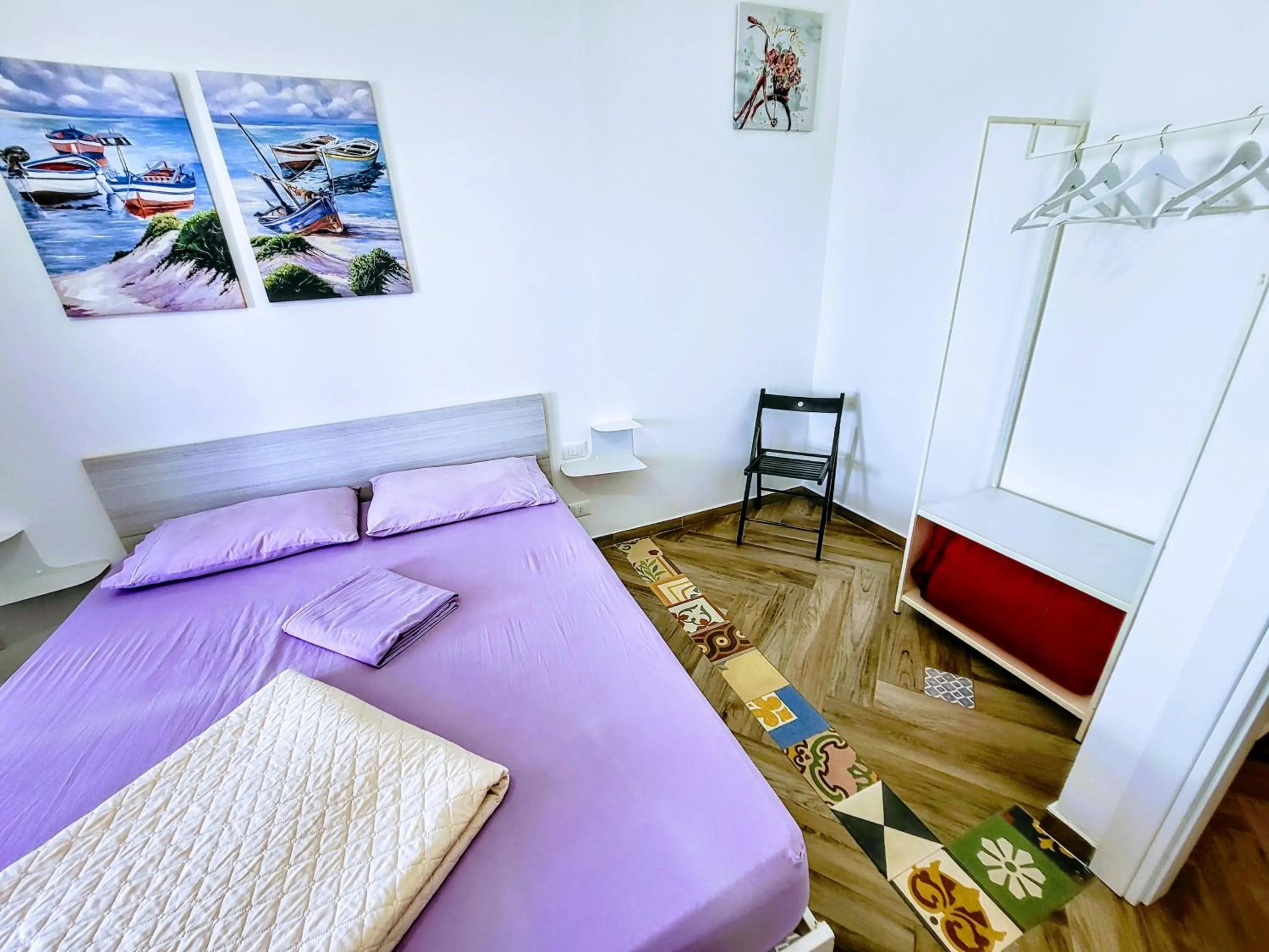 Bedroom, Bed in Seafront House Gabbiano Azzurro