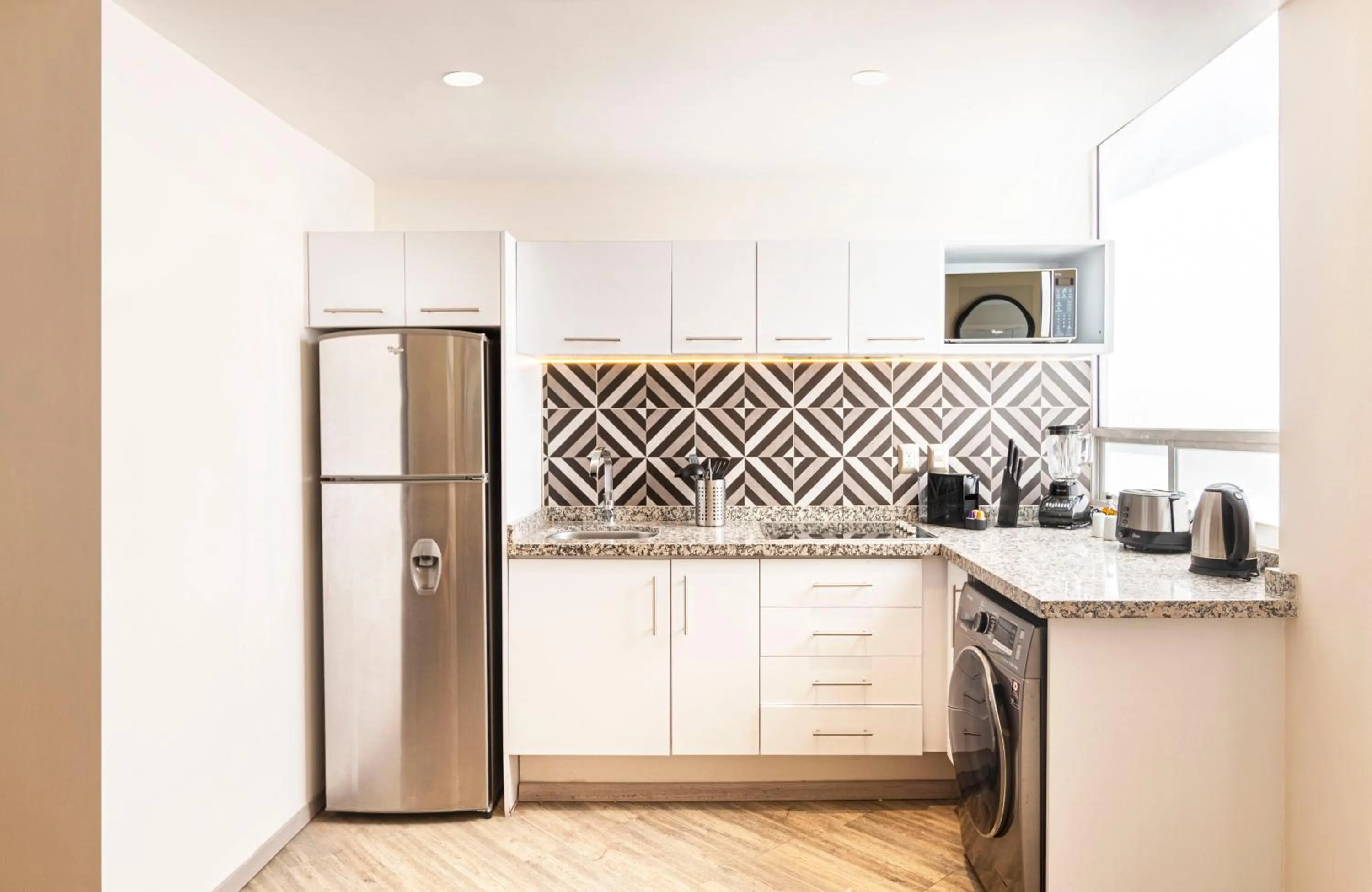 Kitchen or kitchenette in Grand Chapultepec Residencial