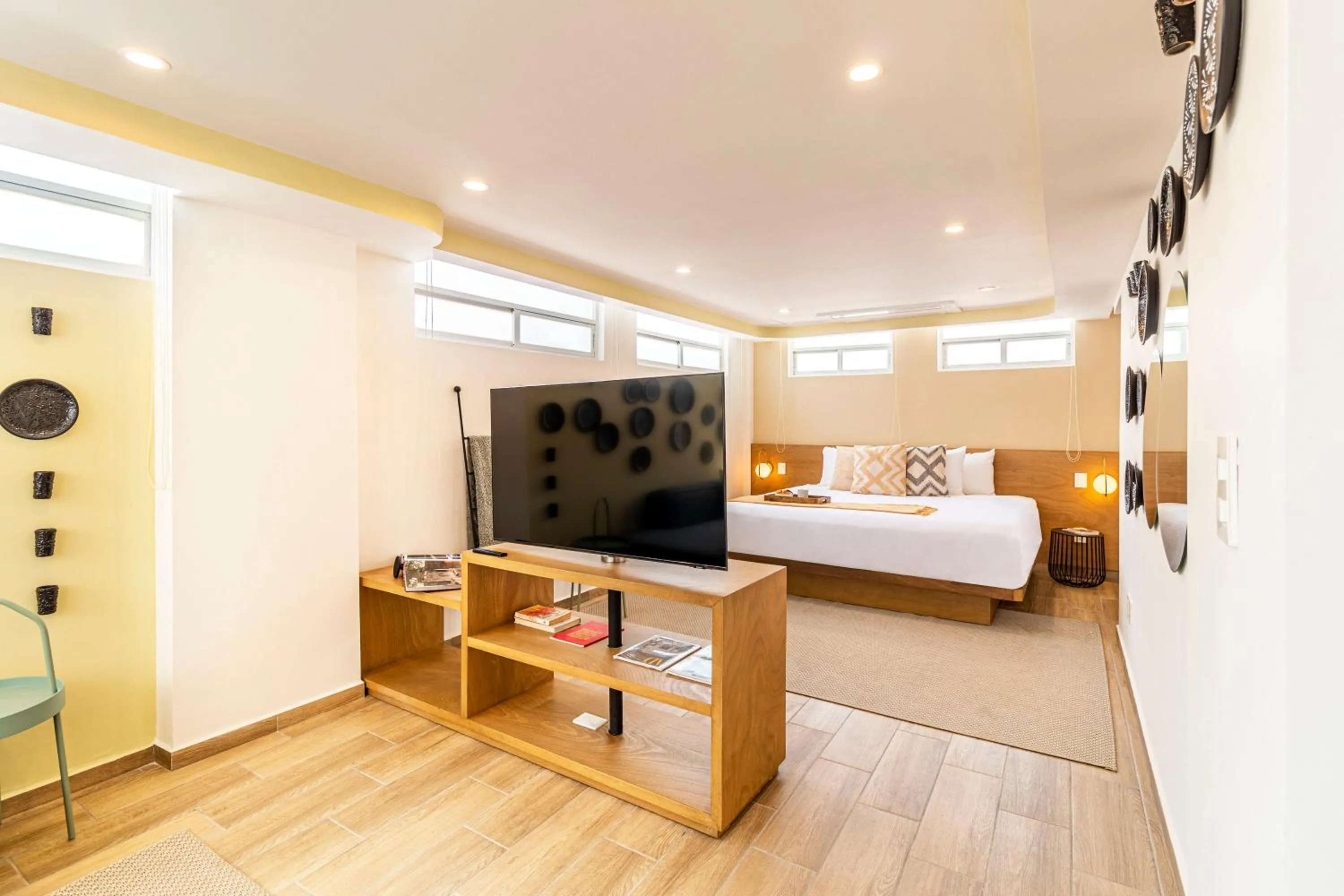 TV and multimedia, Bed in Grand Chapultepec Residencial