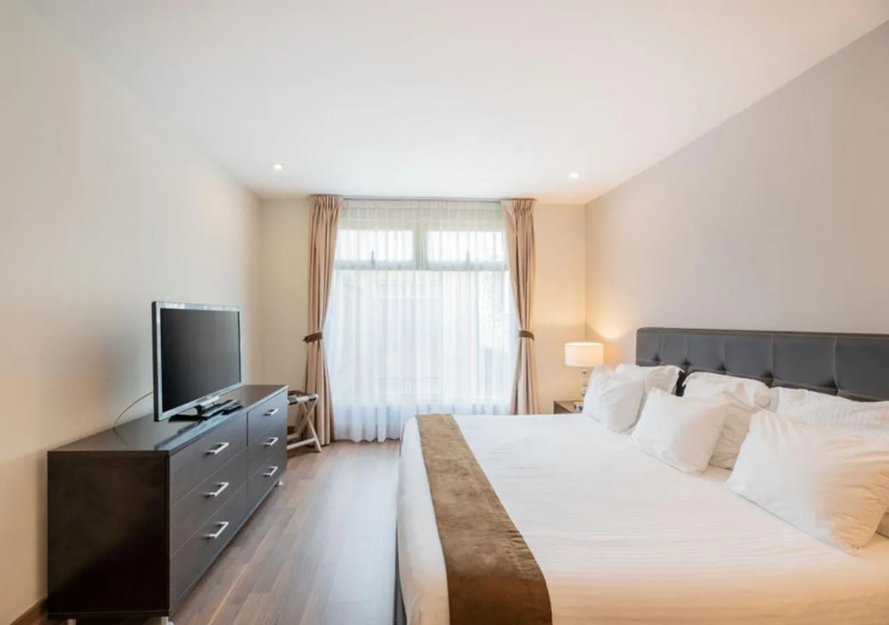 Bed in Lamartine 619 Residencial