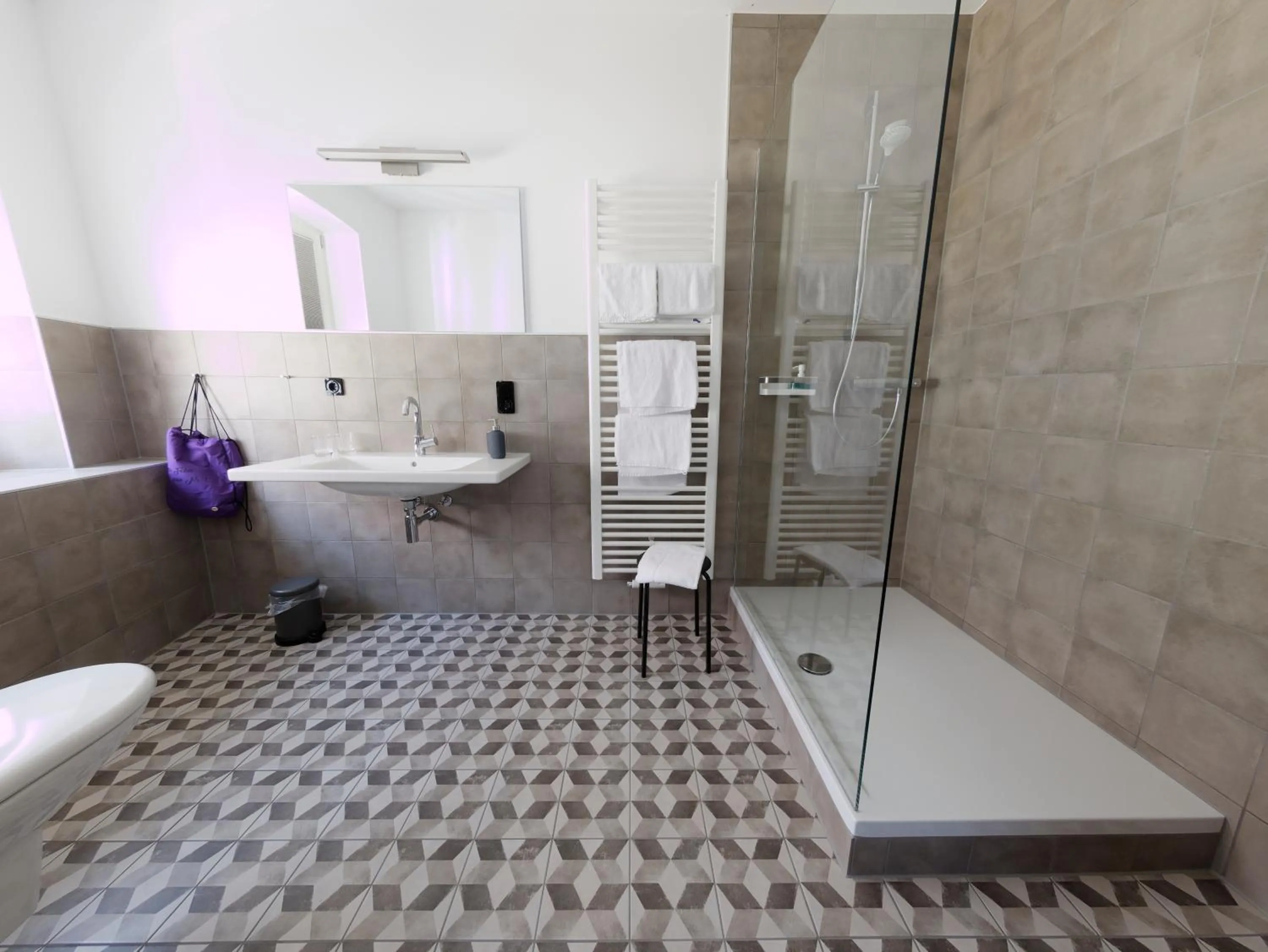 Photo of the whole room in Hotel - Weinbar FAHR AWAY