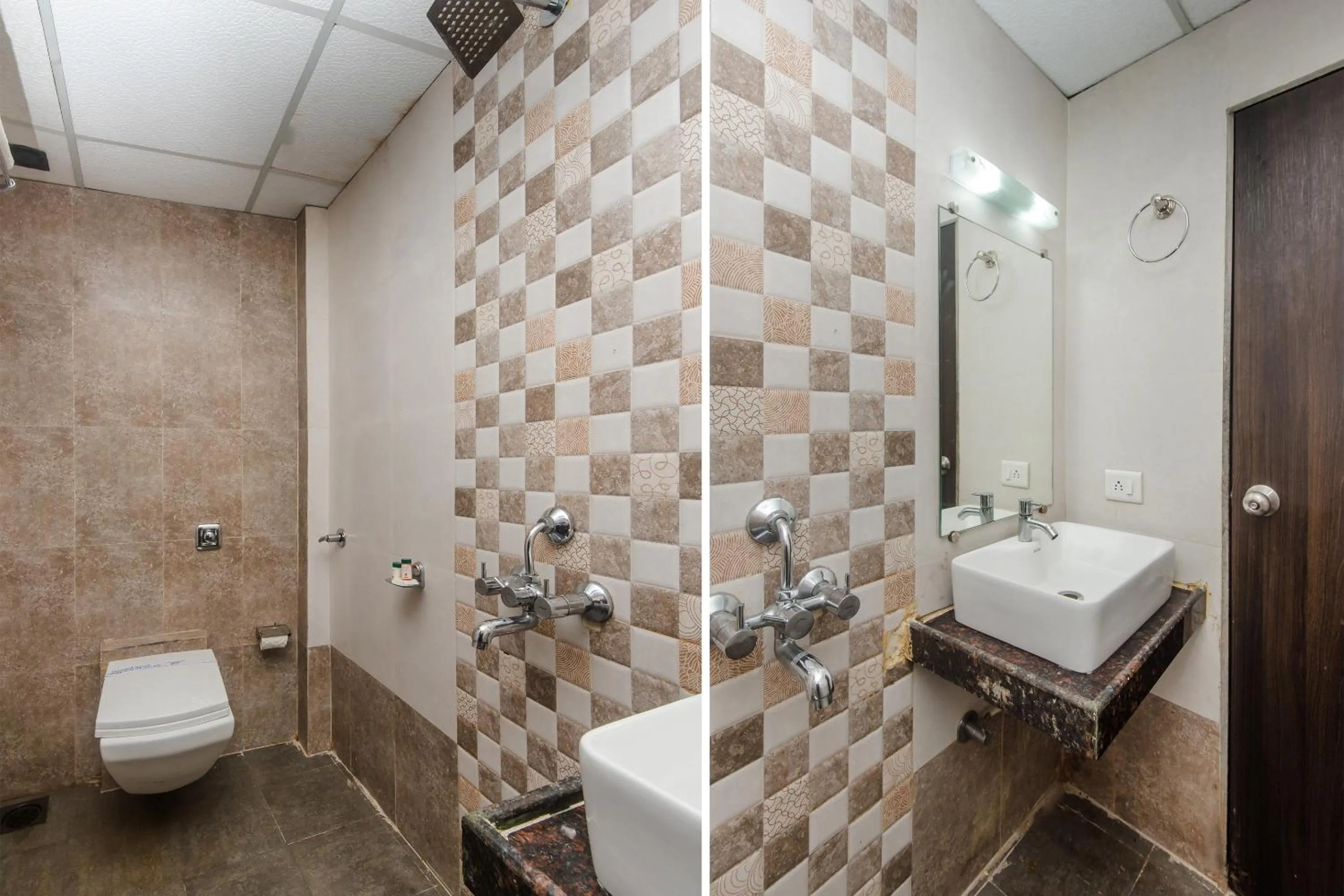 Bathroom in Hotel O Alfa Grand Near Chhatrapati Shivaji International Airport