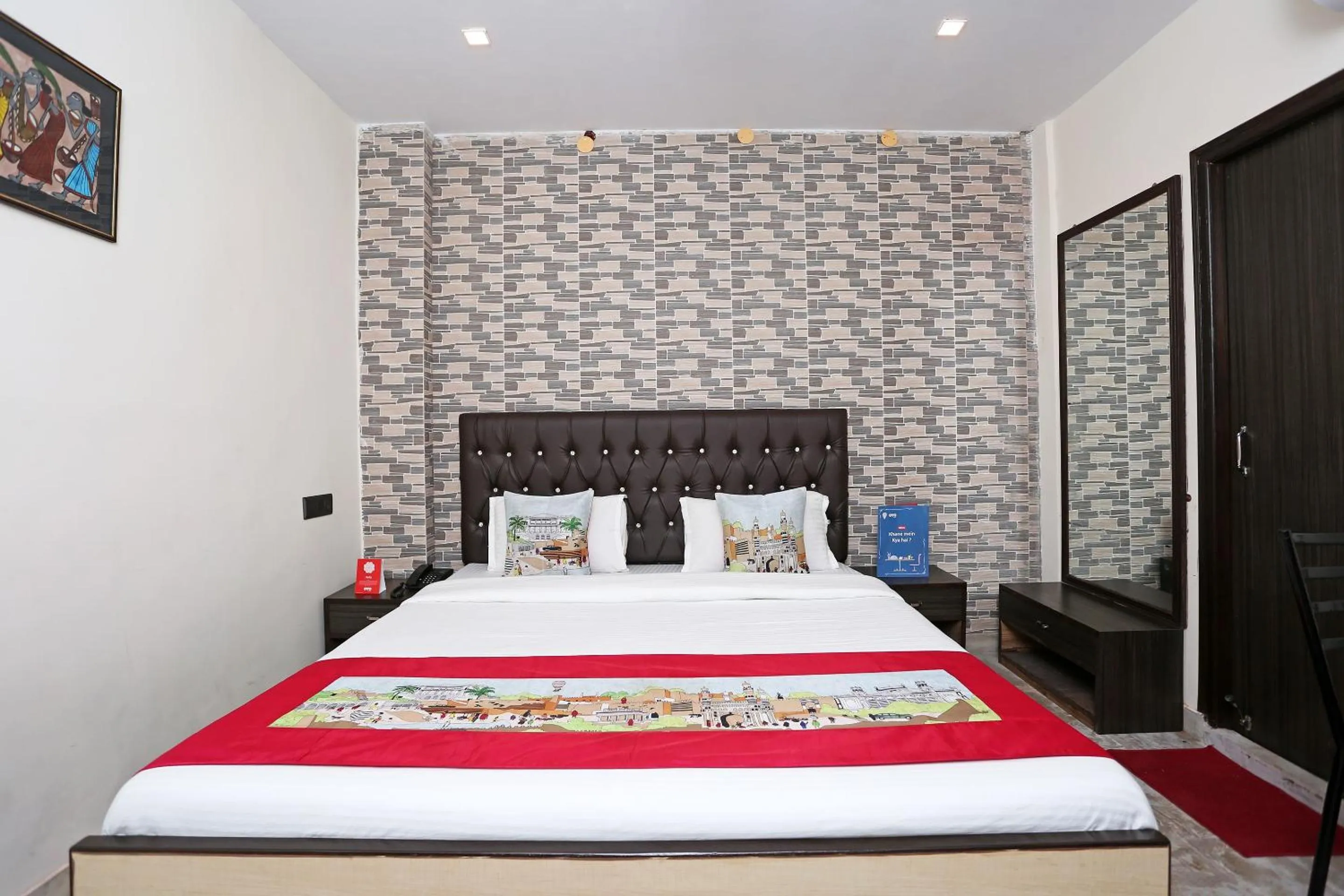 Bedroom in Collection O Church View Near St. Thomas's Church