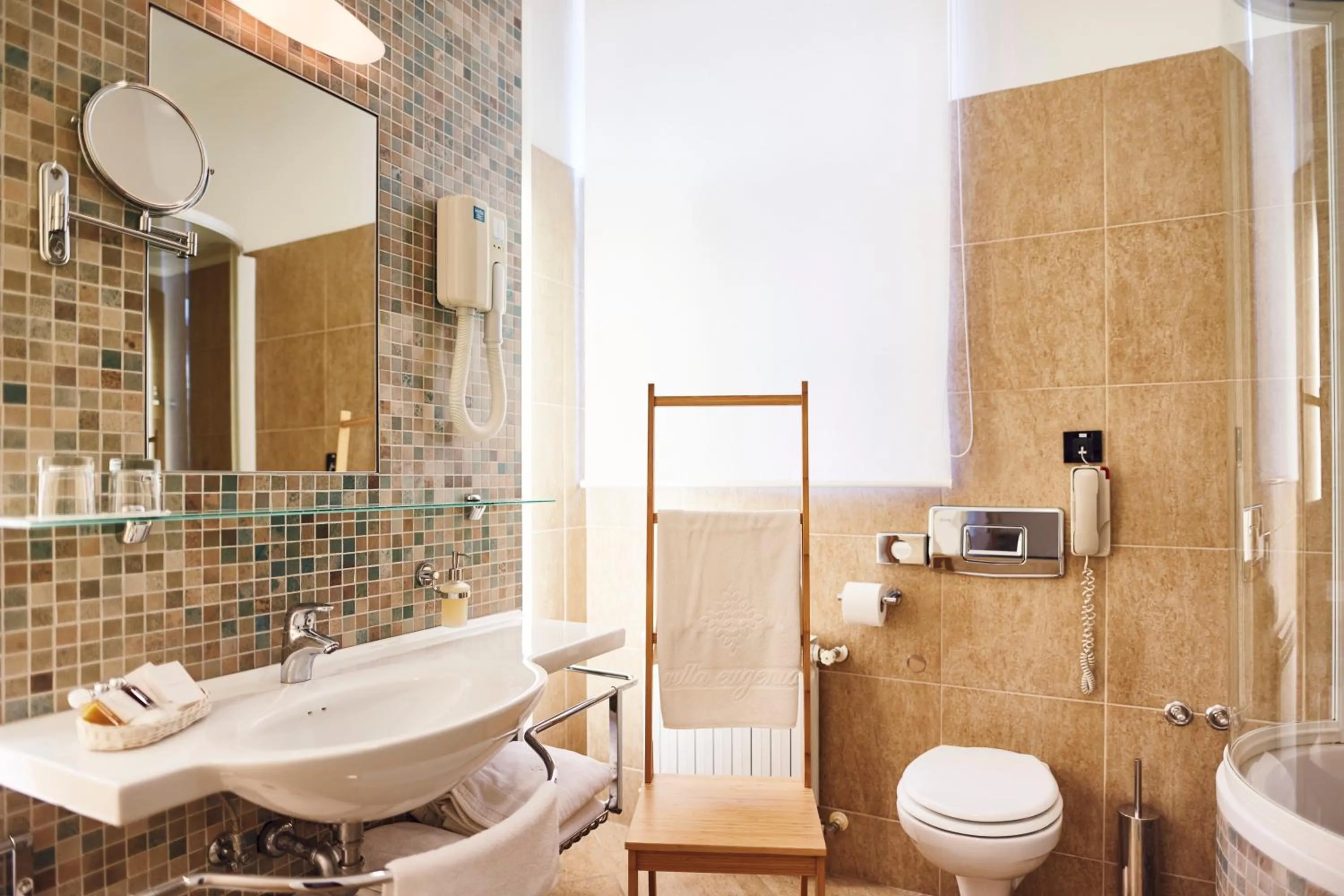 Bathroom in Hotel Villa Eugenia