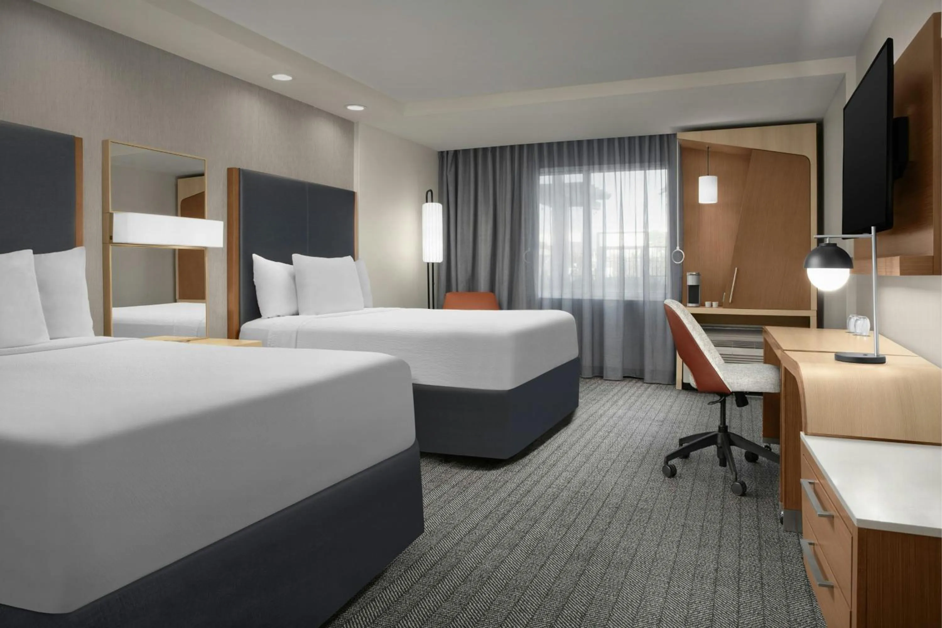 Photo of the whole room, Bed in Courtyard by Marriott El Paso East/I-10