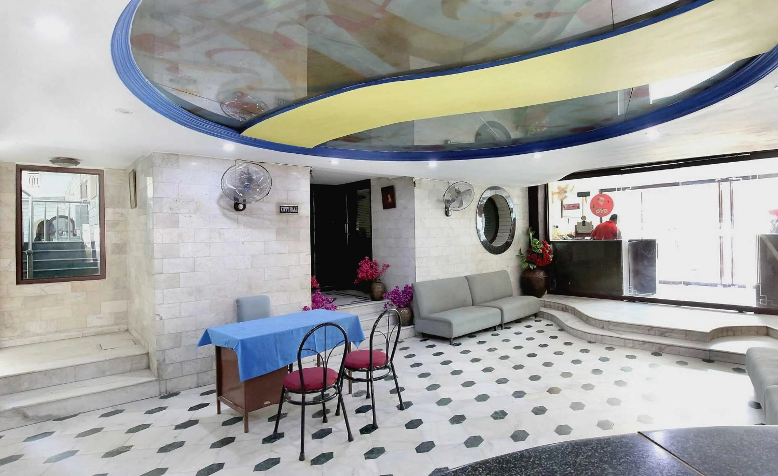 Lobby or reception in Hotel O Rajmahal