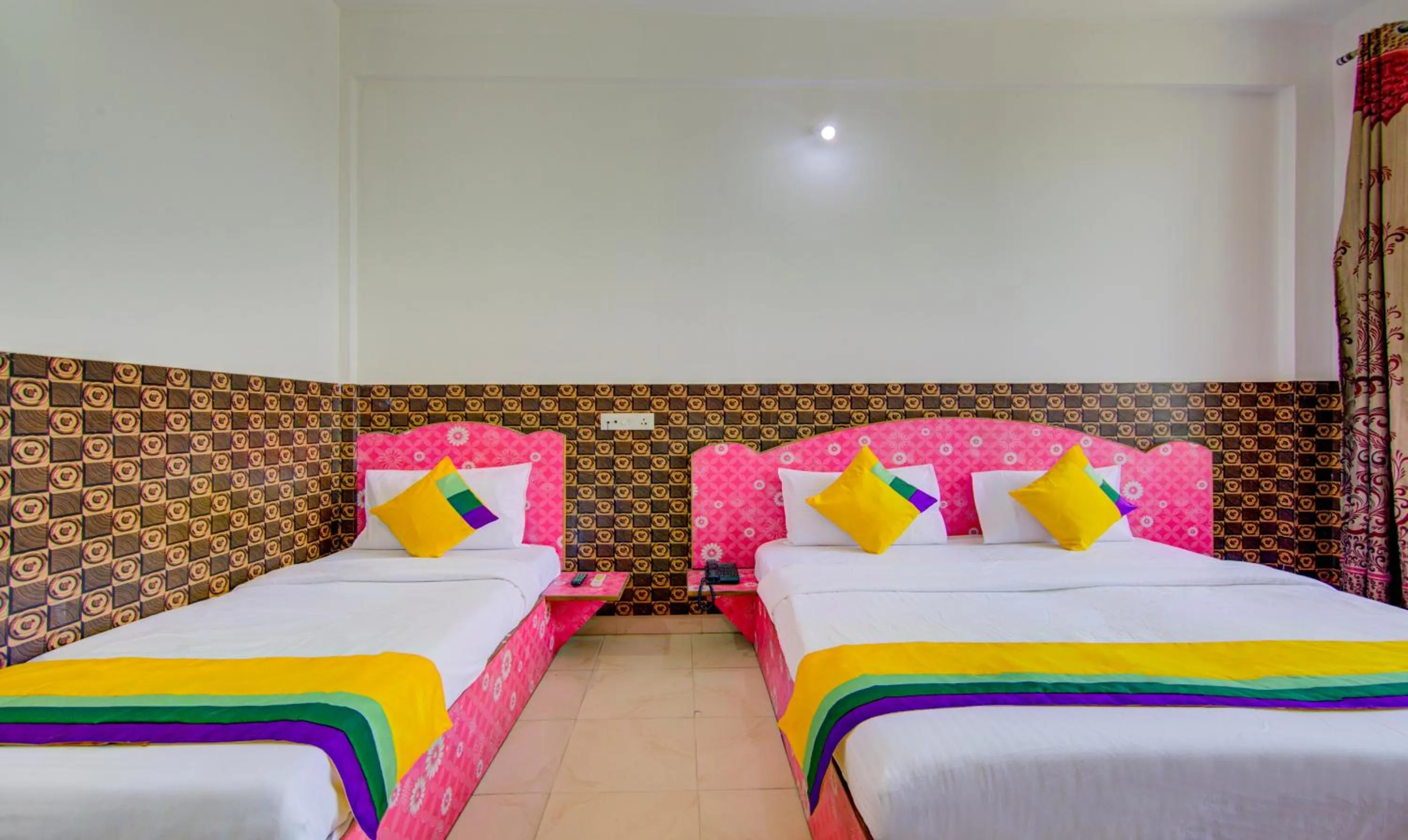 Bedroom, Bed in Itsy Hotels Satya Shree
