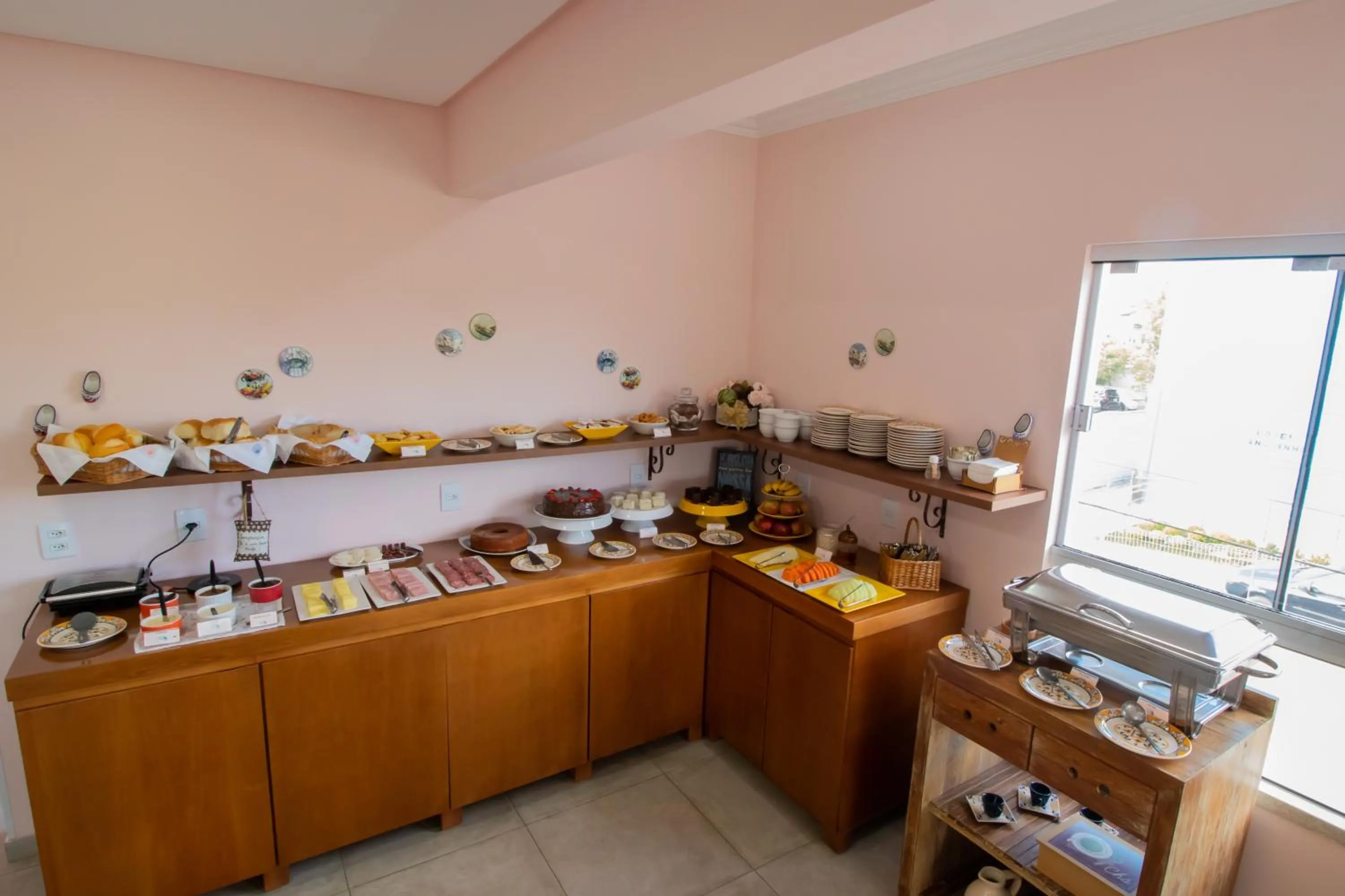 Dining area in Pousada Baía dos Açores