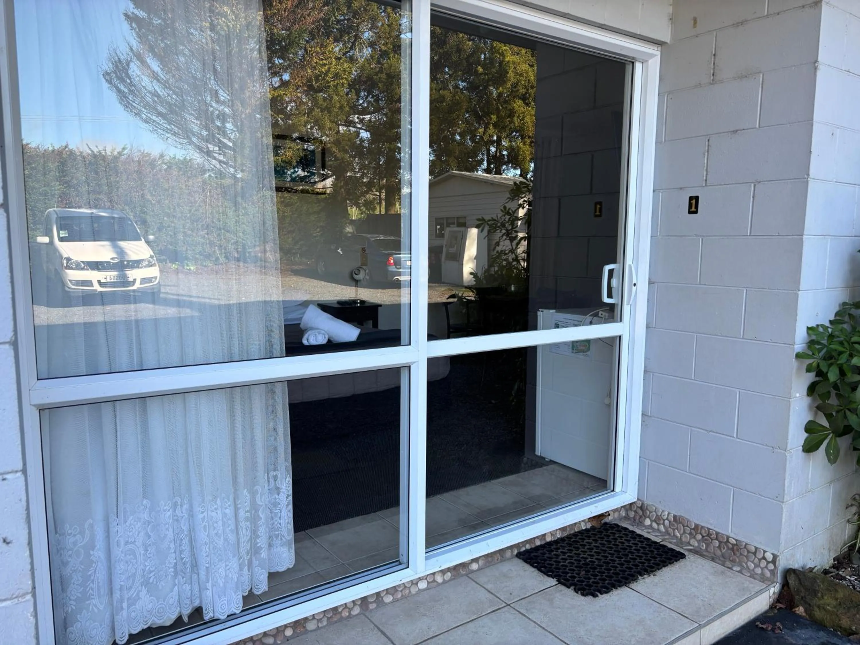 Property building in Bay of Islands Holiday Park