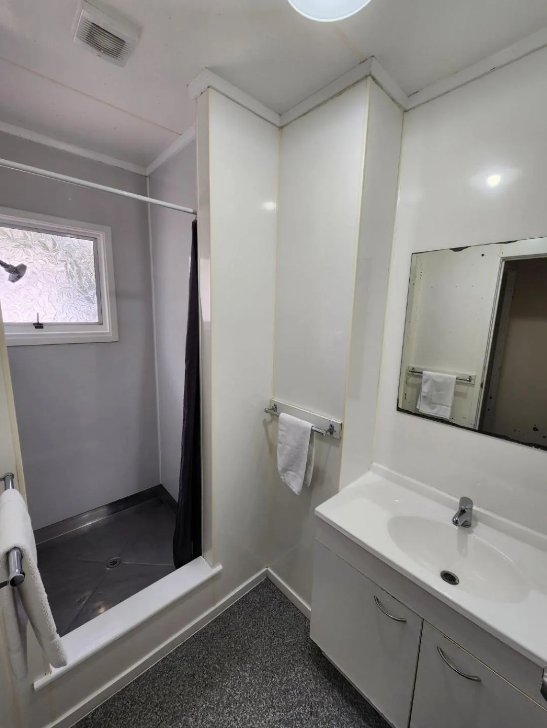 Shower in Bay of Islands Holiday Park