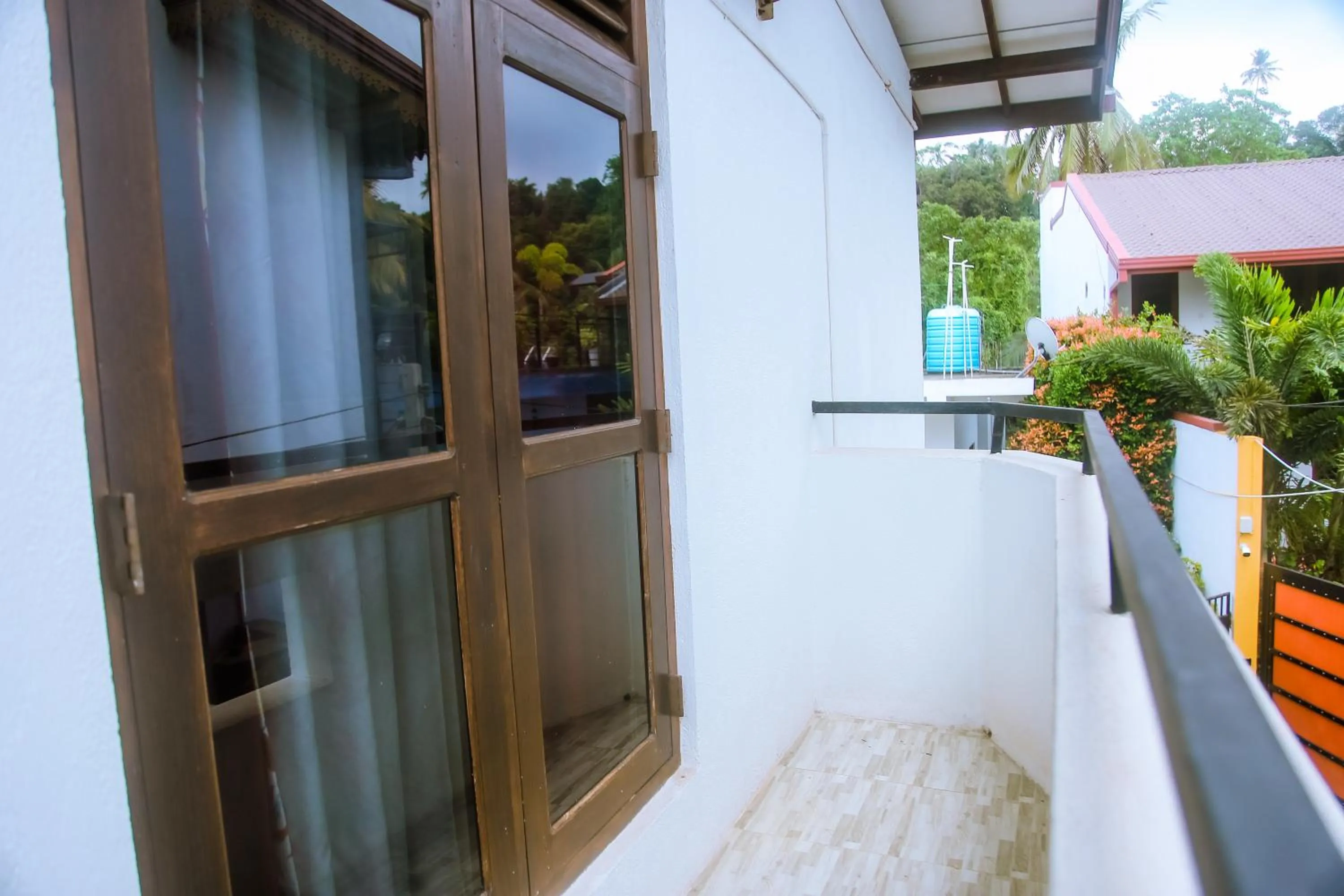 Balcony/Terrace in Brave resort Mirissa