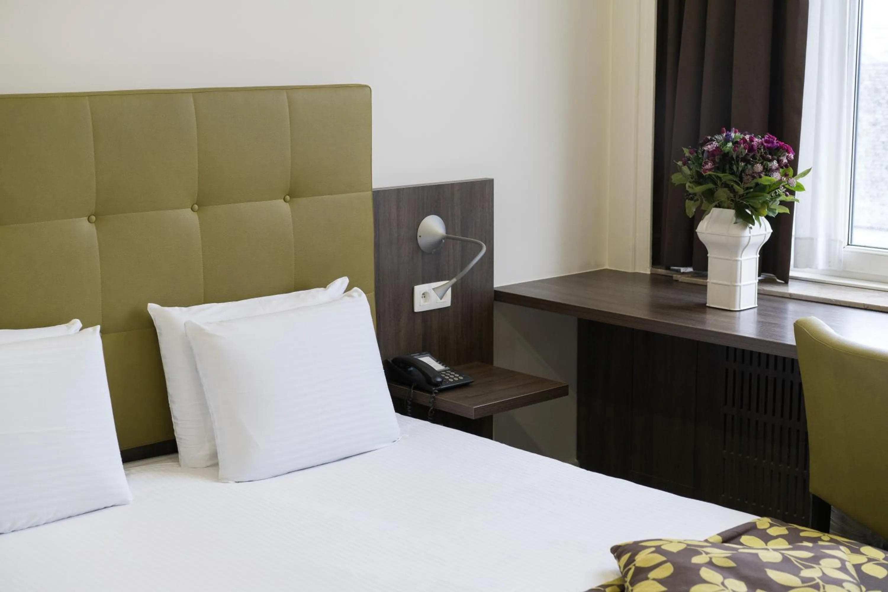 Bed in Hotel Chambord