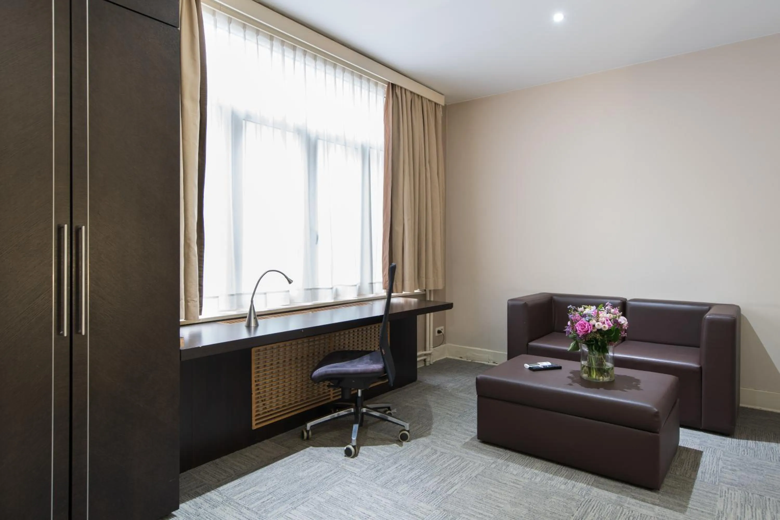 Seating area in Hotel Chambord