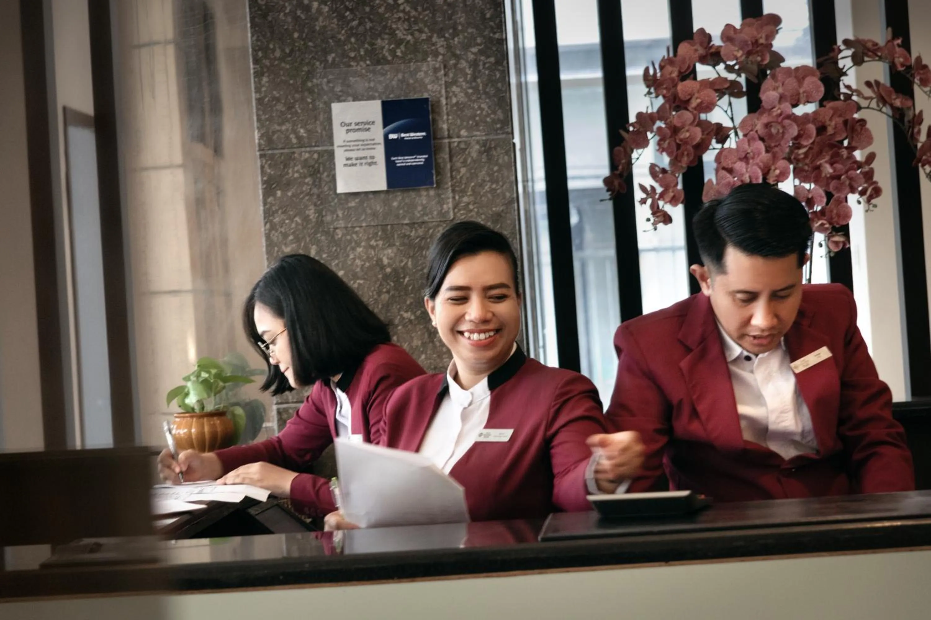 Lobby or reception in Best Western Plus Coco Palu