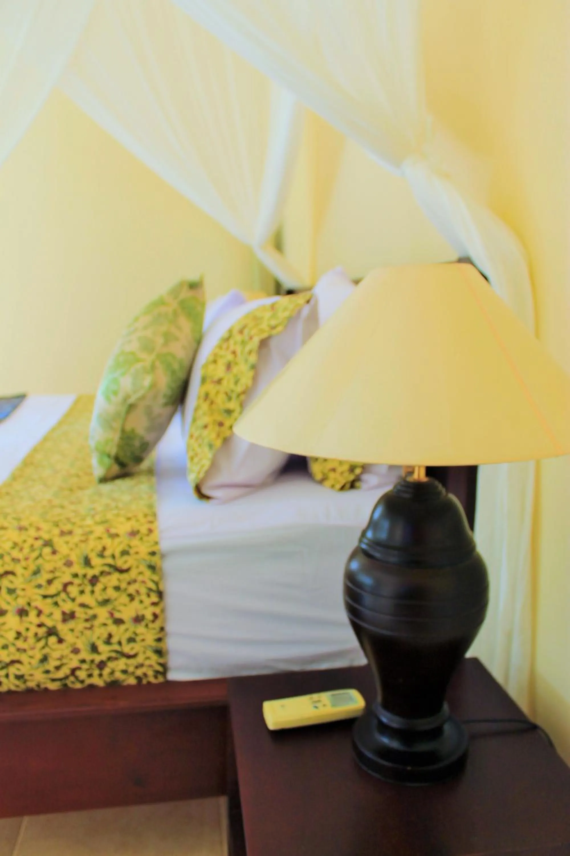 Bed in Bintang Beach Villa