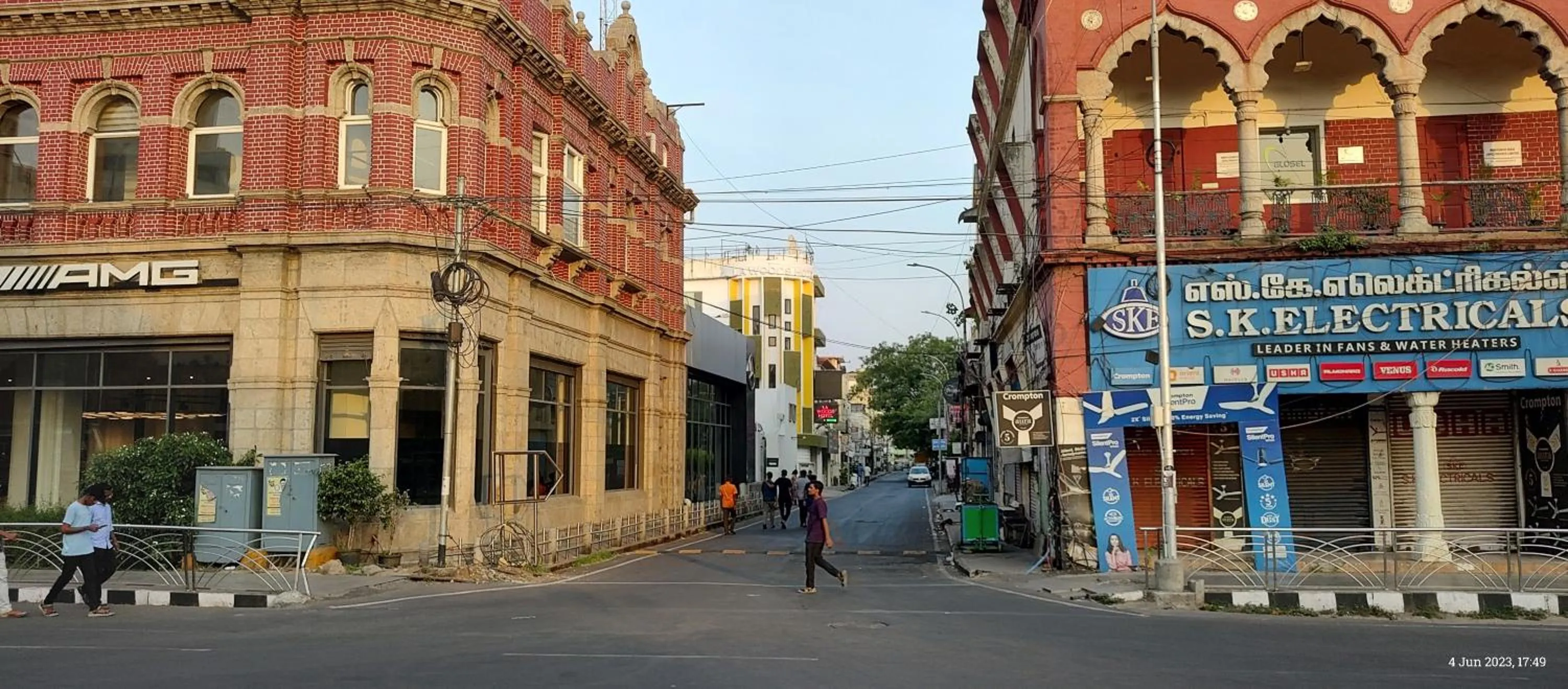 Day in Sarovara Deluxe Rooms