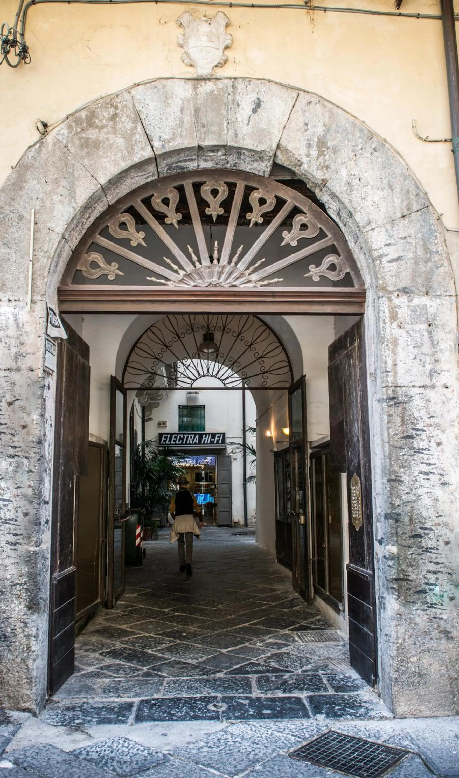 Facade/entrance in B&B Luxury Salerno Central