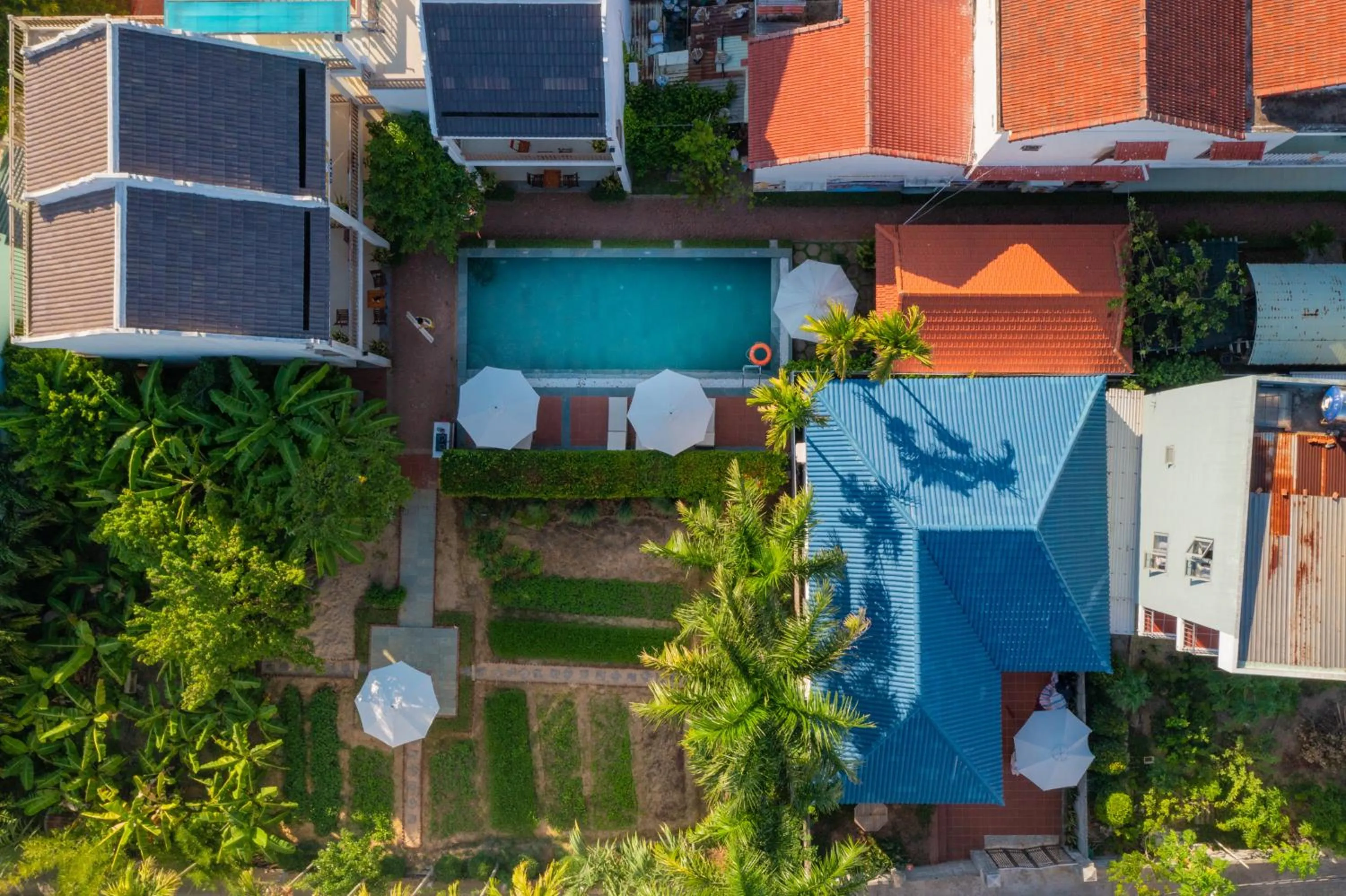 Property building in La Uy Villa