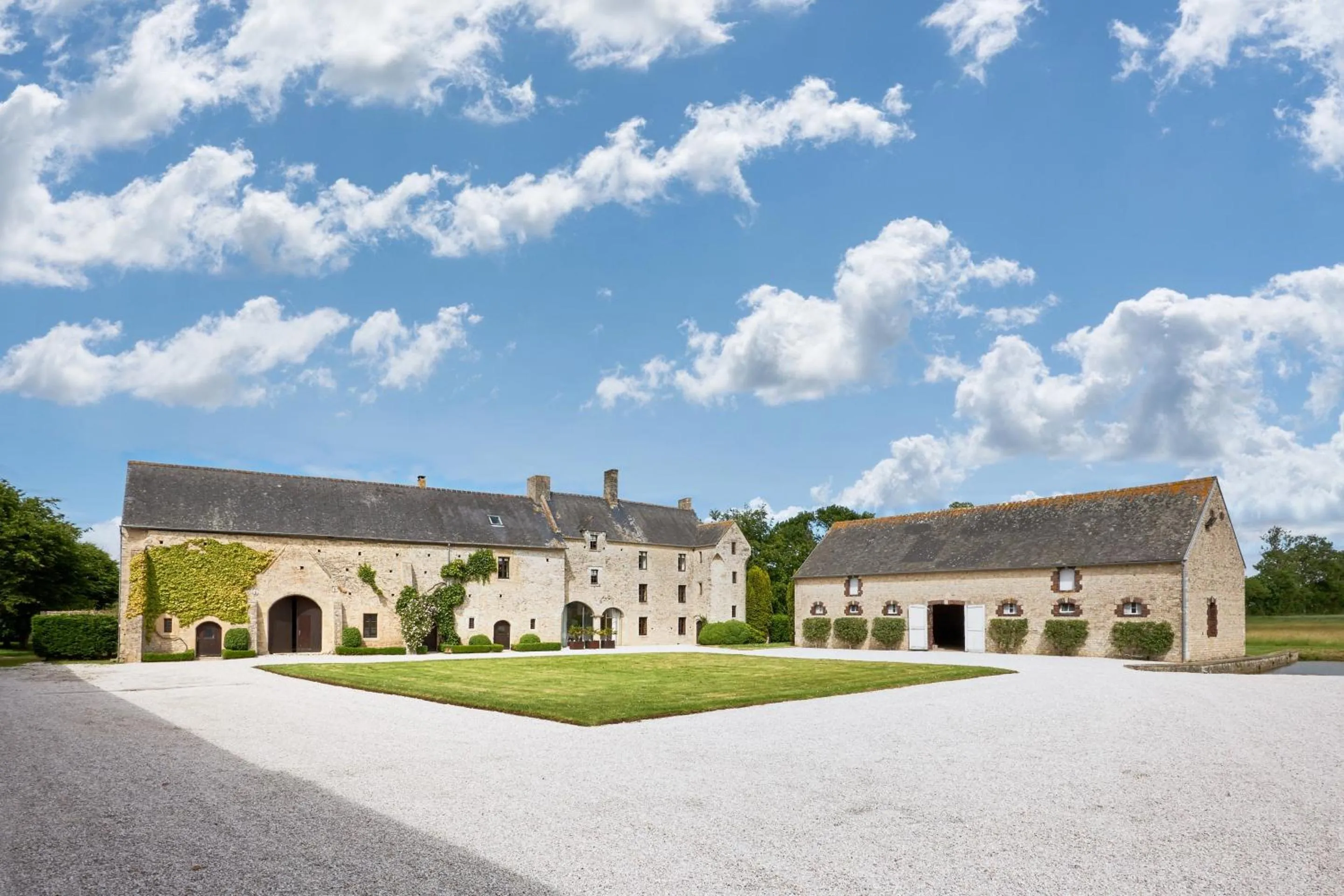 Other in MANOIR du QUESNAY