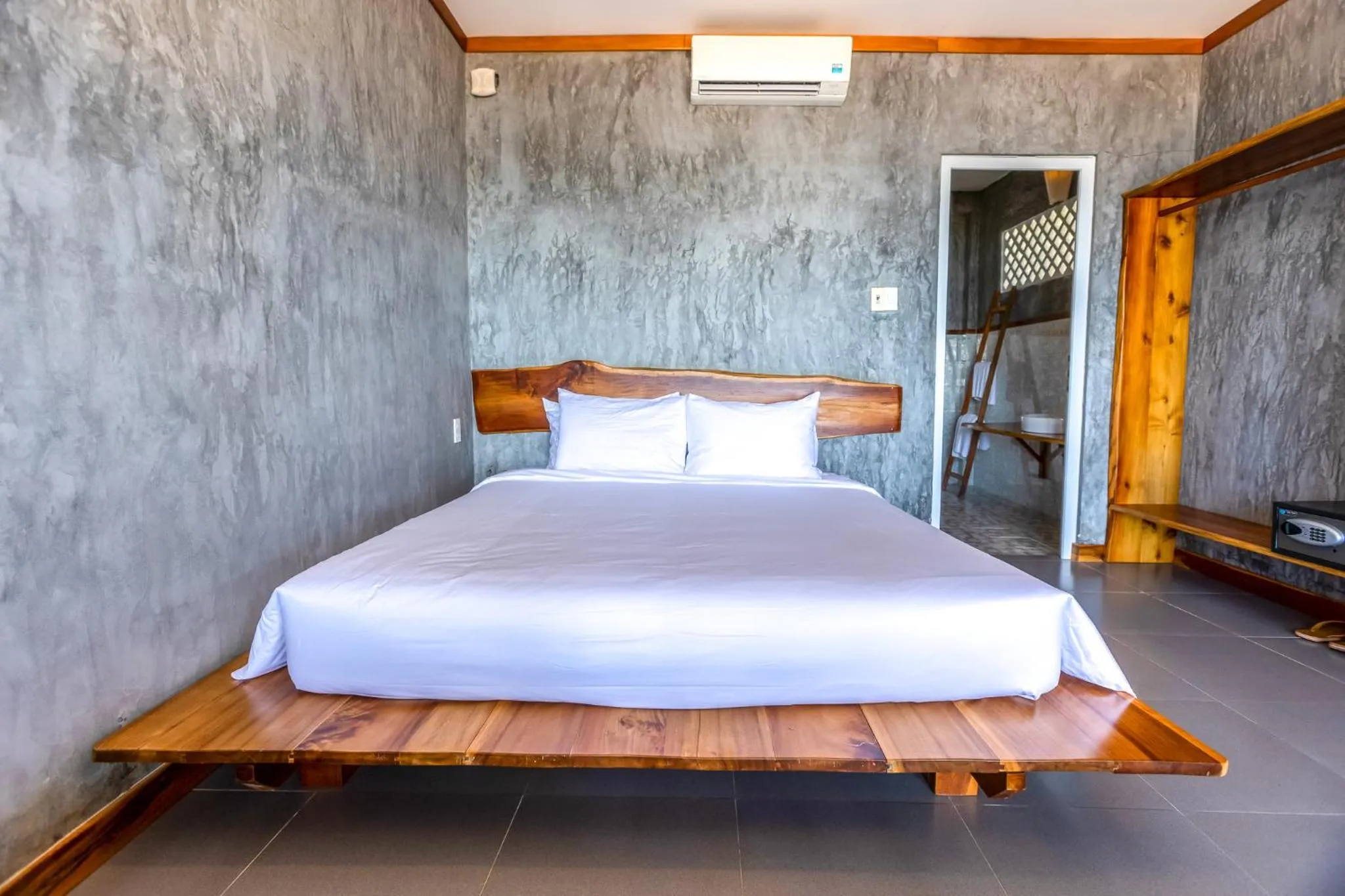 Photo of the whole room, Bed in Cosian Bay Phu Quoc Resort